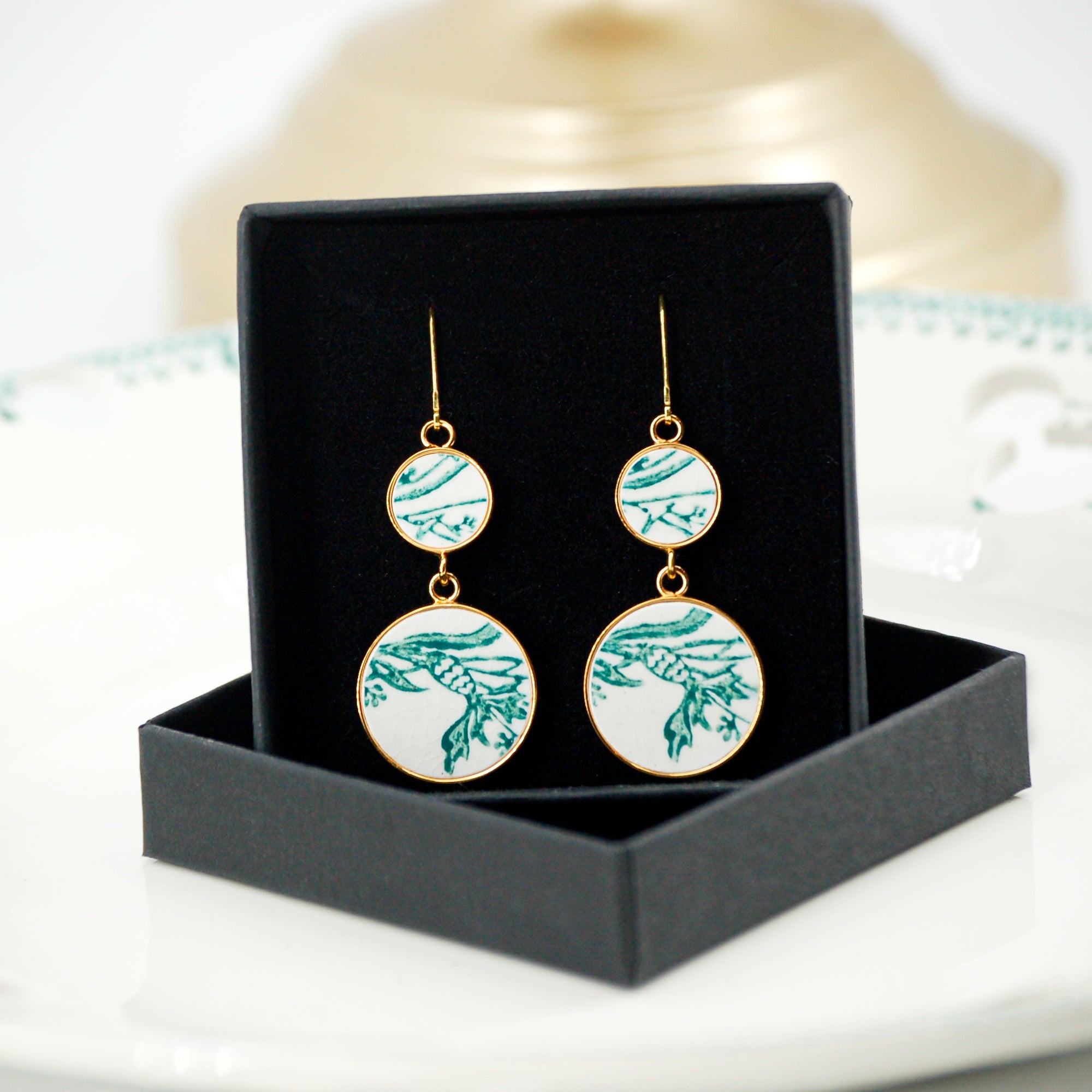 Boucles d'oreilles "Fleurs délicates art déco", finition or