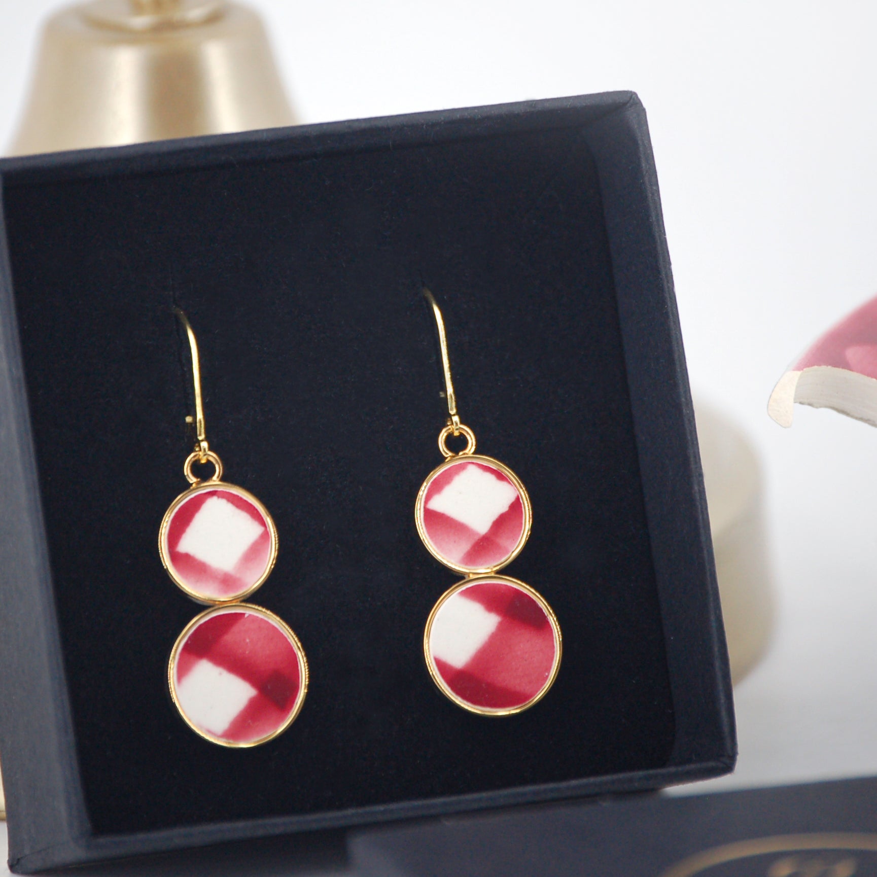 Boucles d'oreilles "Composition graphique en vieux rose"