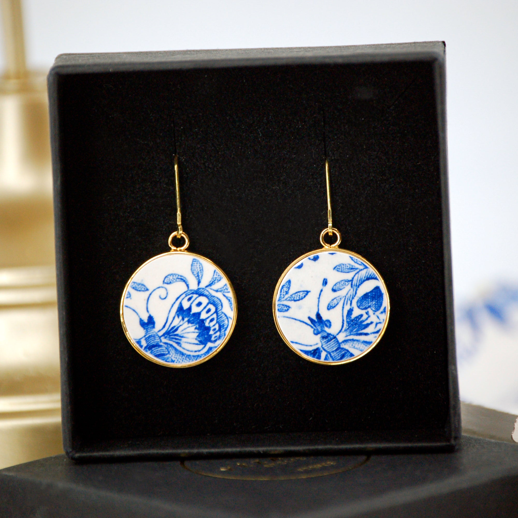 Boucles d'oreilles "Aile de papillon", finition or