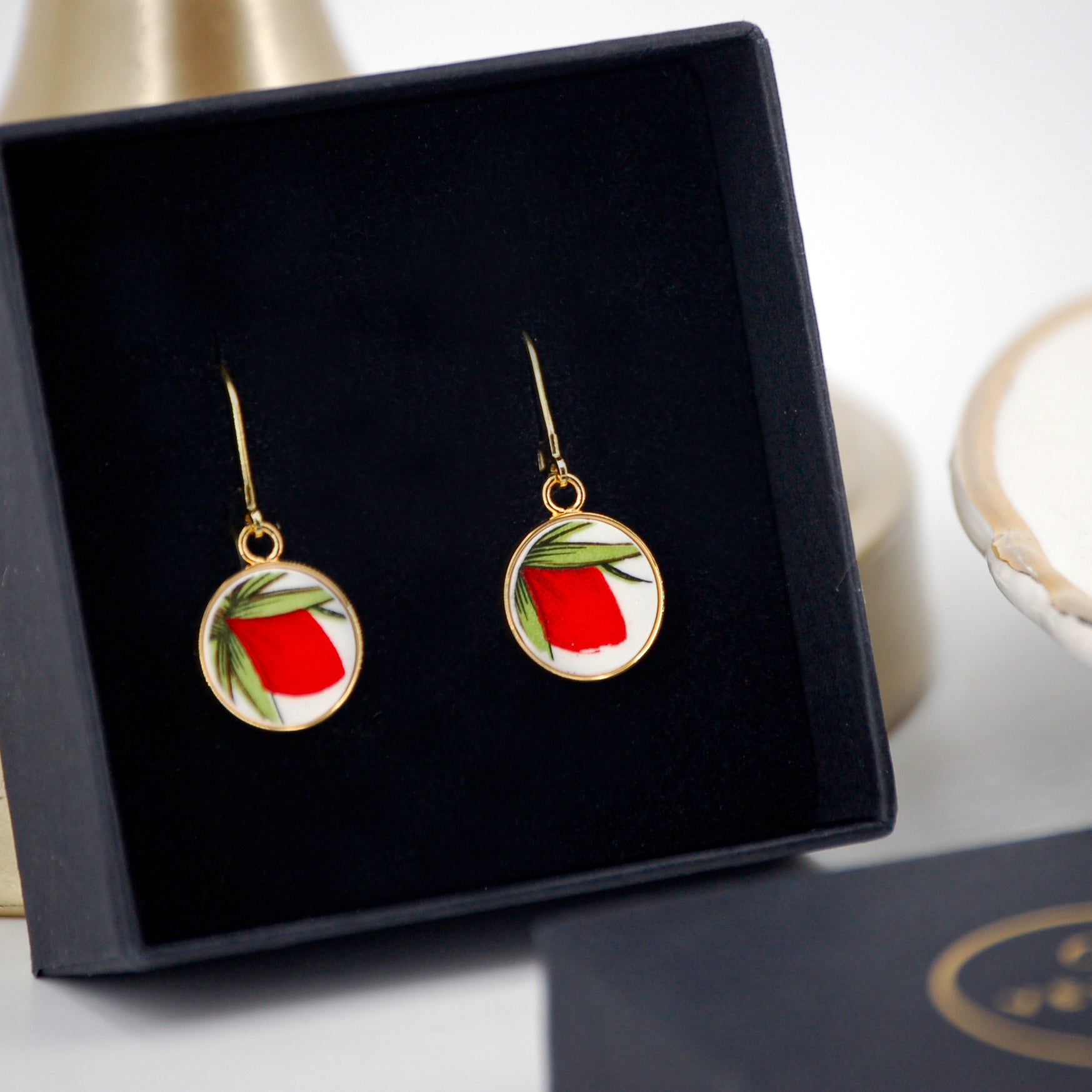 Boucles d'oreilles "Bouton de rose", finition or