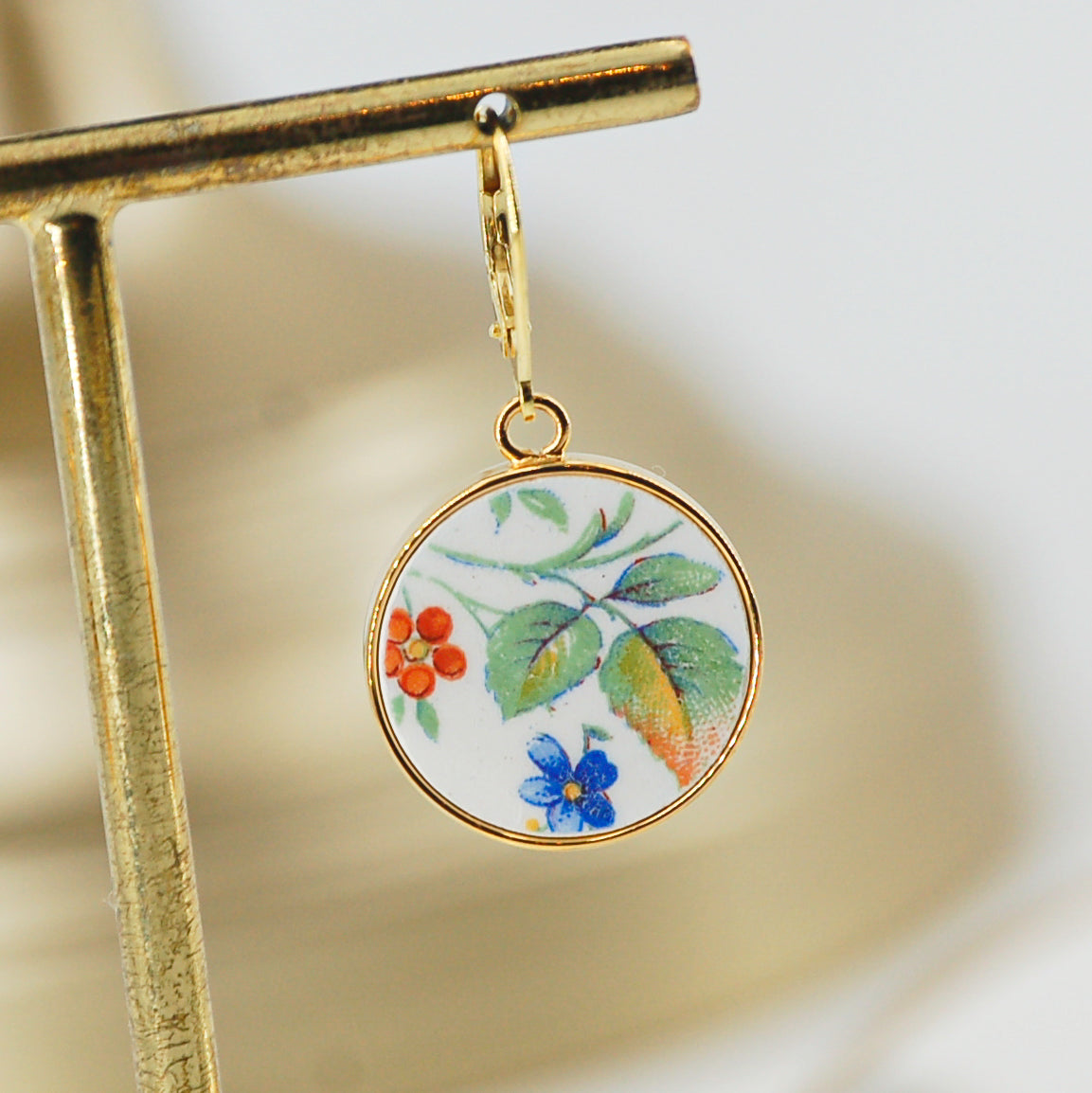 Boucles d'oreilles "Bouquet de printemps", finition or