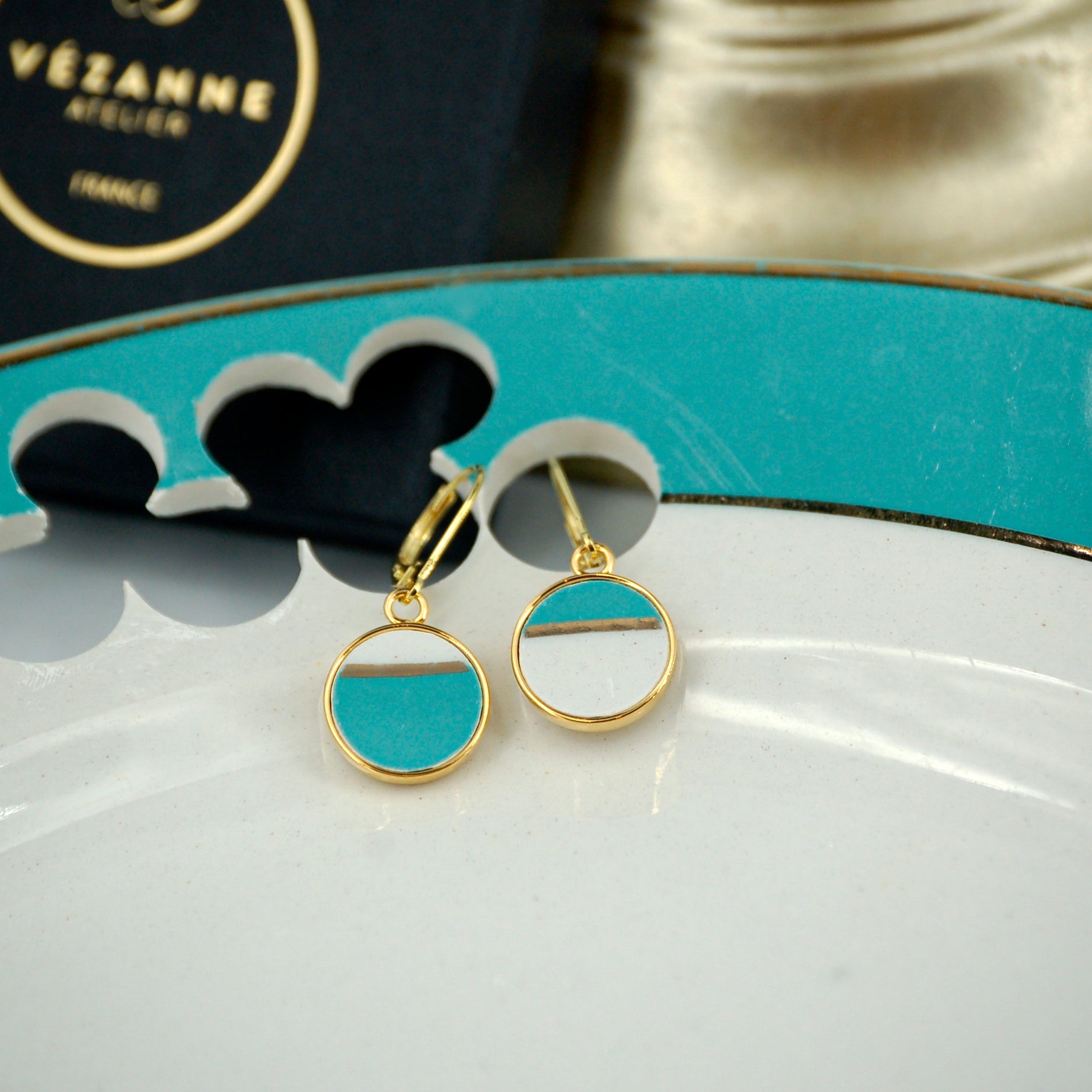 Boucles d'oreilles "Horizon asymétrique", finition or