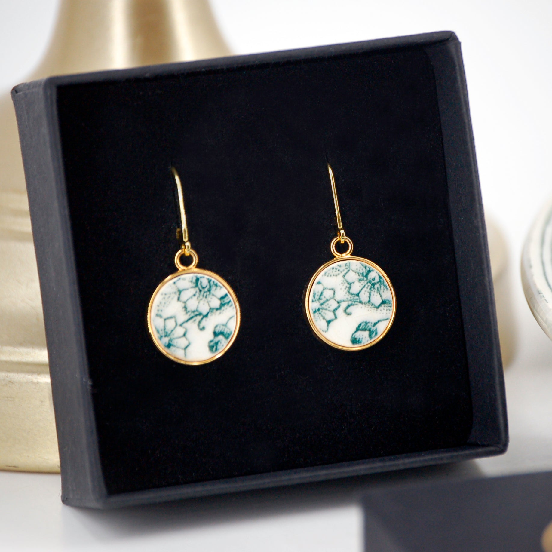 Boucles d'oreilles "Petites fleurs vertes"