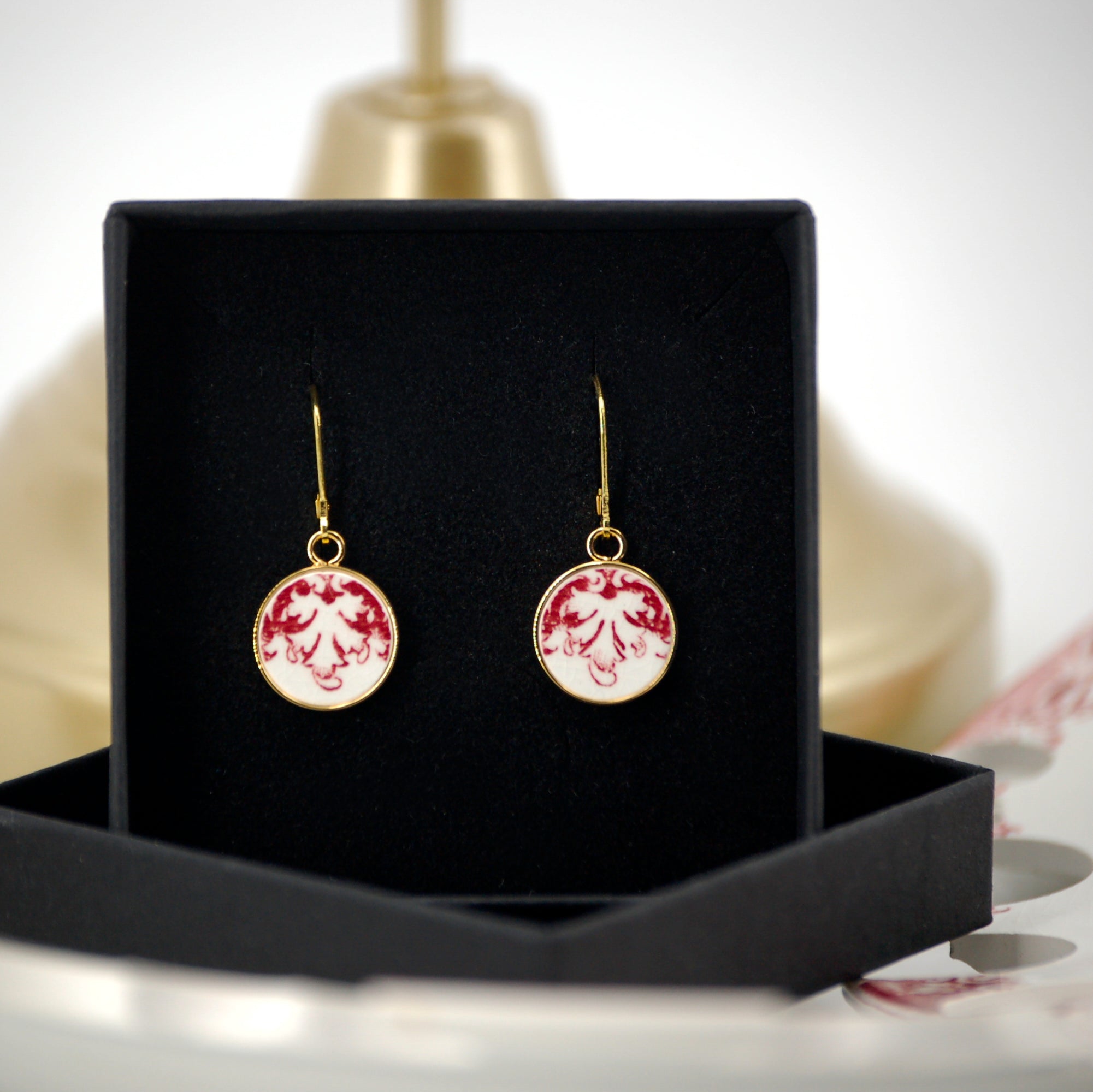 Boucles d'oreilles "Les feuilles d'acanthe en vieux rose", finition or