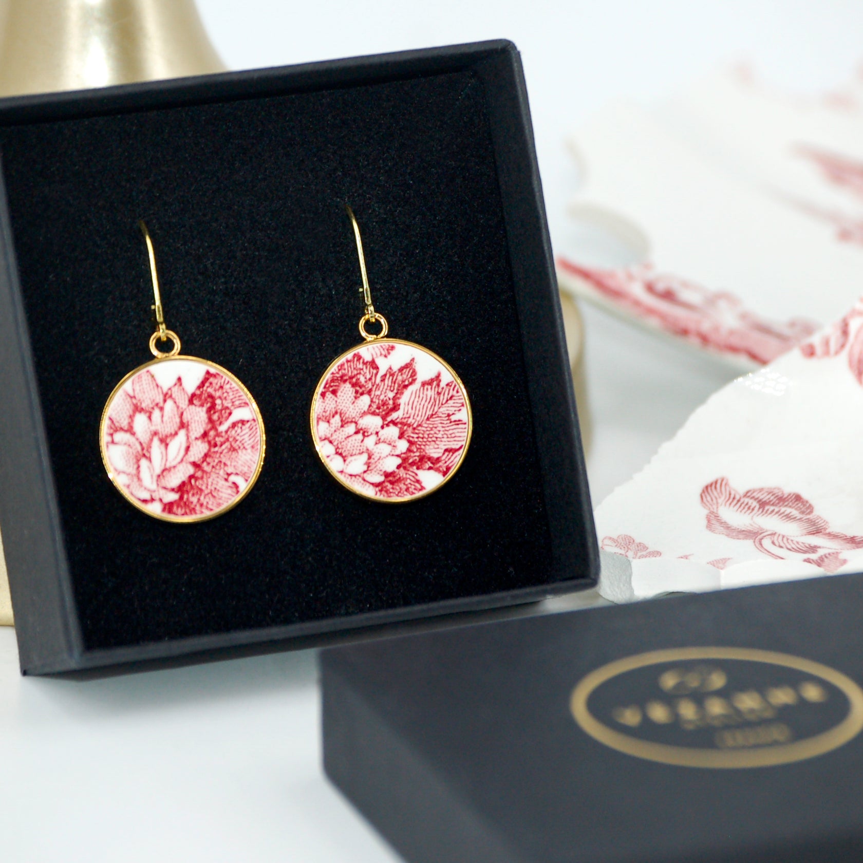 Boucles d'oreilles "Pétales de fleurs", finition or