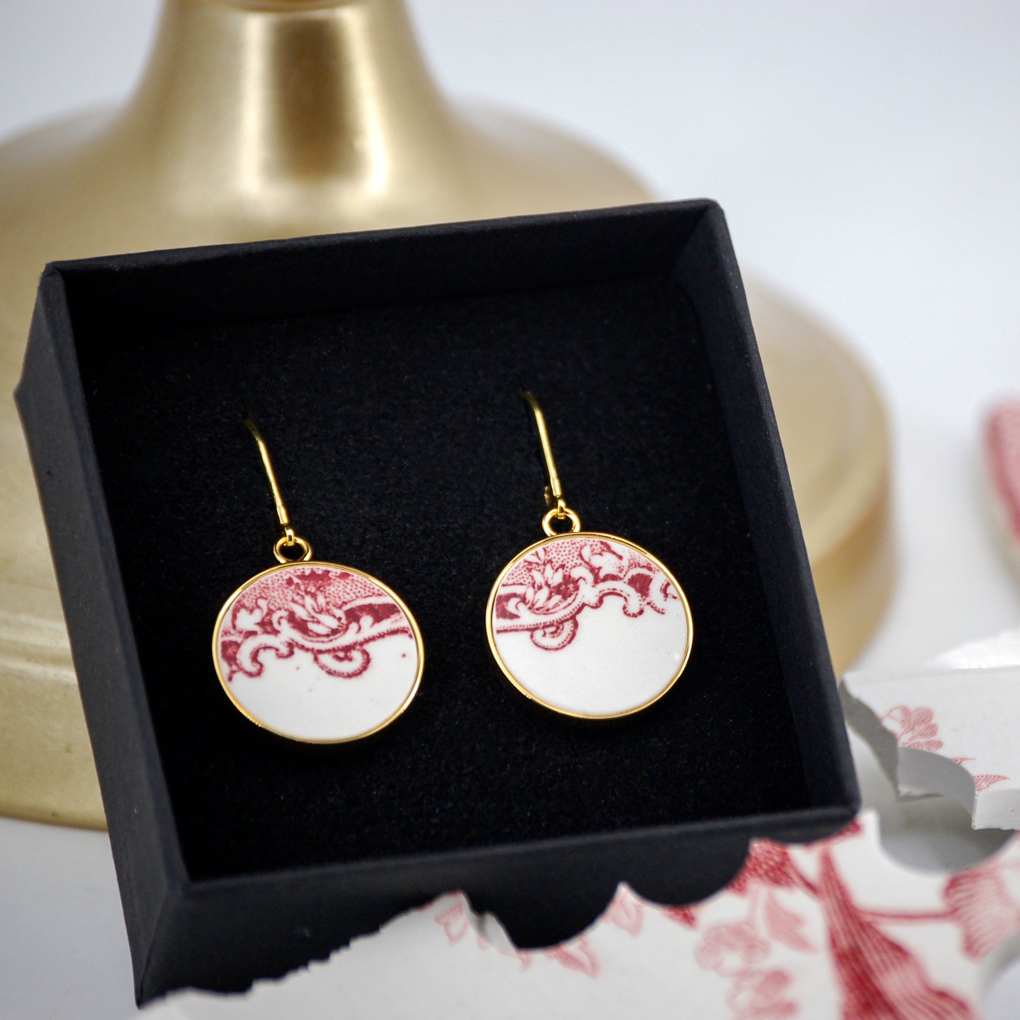 Boucles d'oreilles "Ornement en vieux rose", finition or