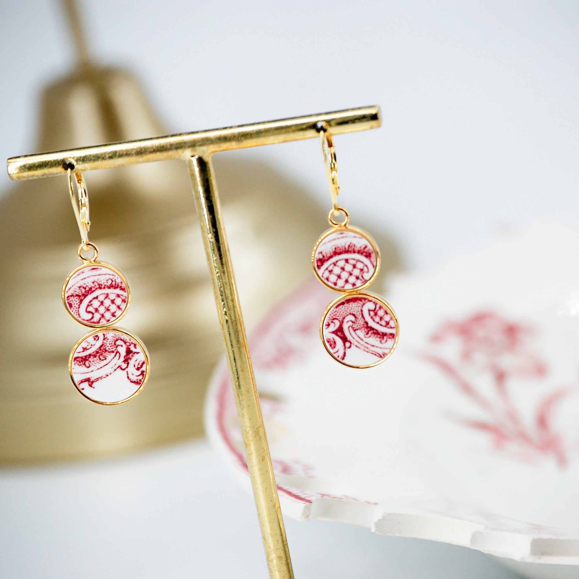 Boucles d'oreilles "Dentelle en vieux rose", finition or