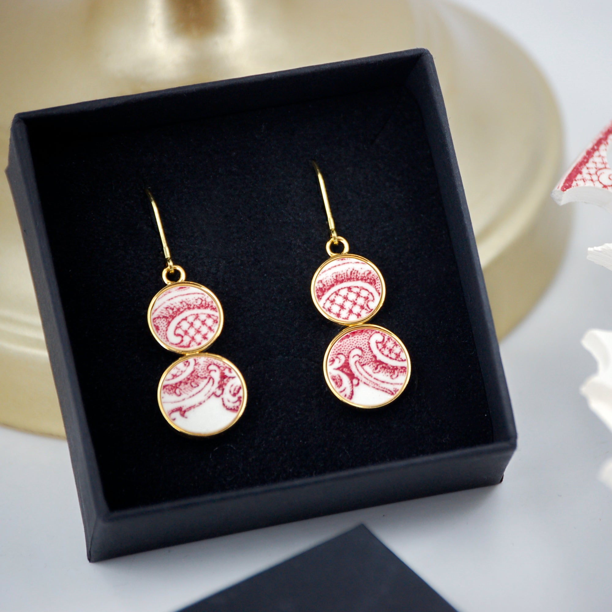 Boucles d'oreilles "Dentelle en vieux rose", finition or