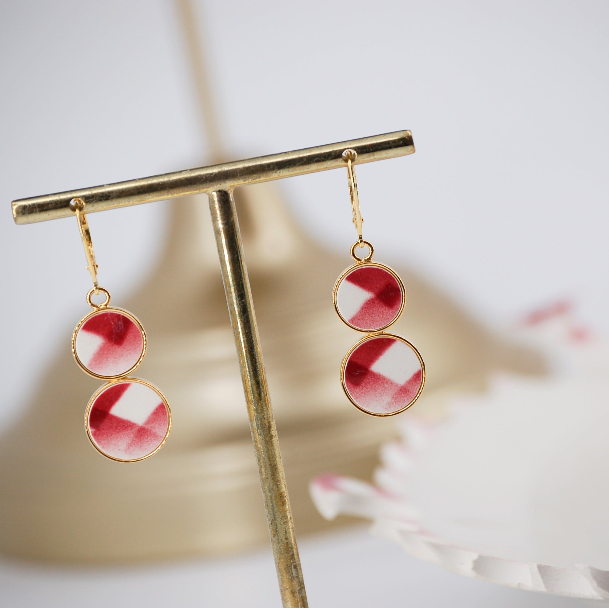 Boucles d'oreilles "Design graphique", finition or