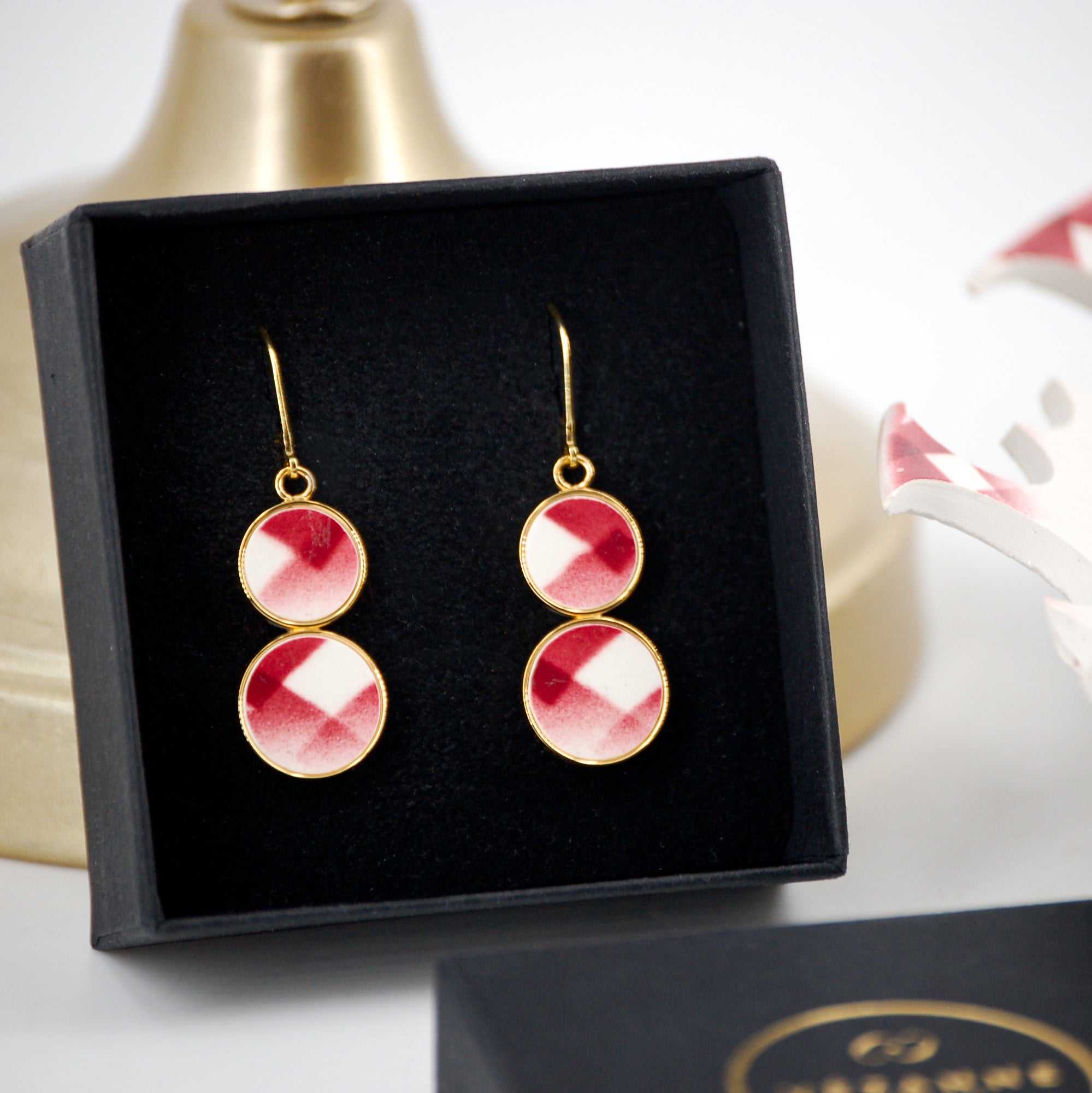 Boucles d'oreilles "Design graphique", finition or