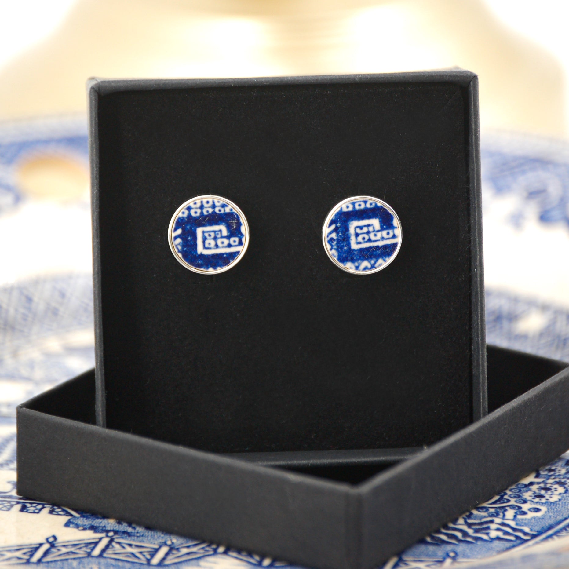 Boutons de manchette "Motif bleu", finition argent
