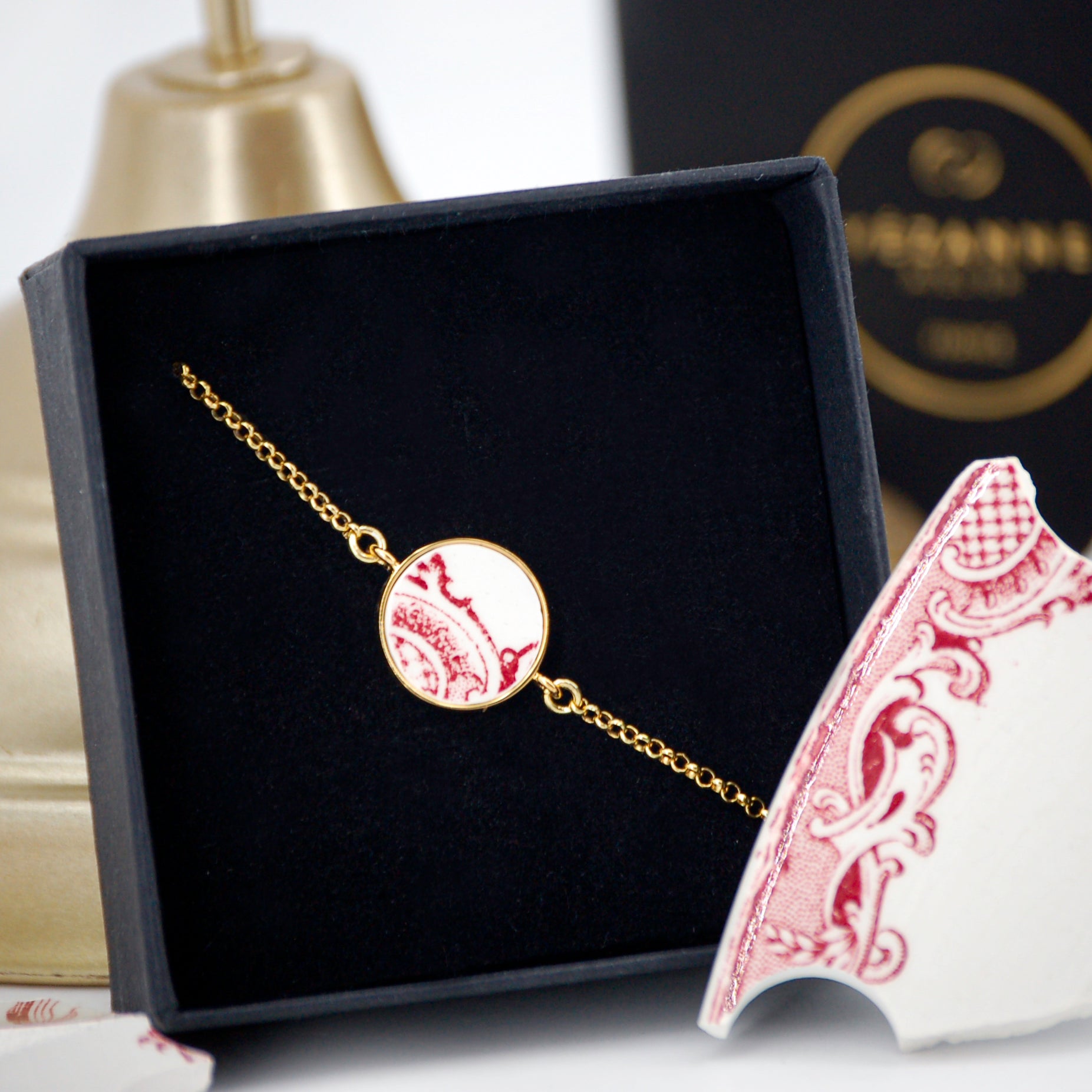 Bracelet ajustable "Ornement en vieux rose",