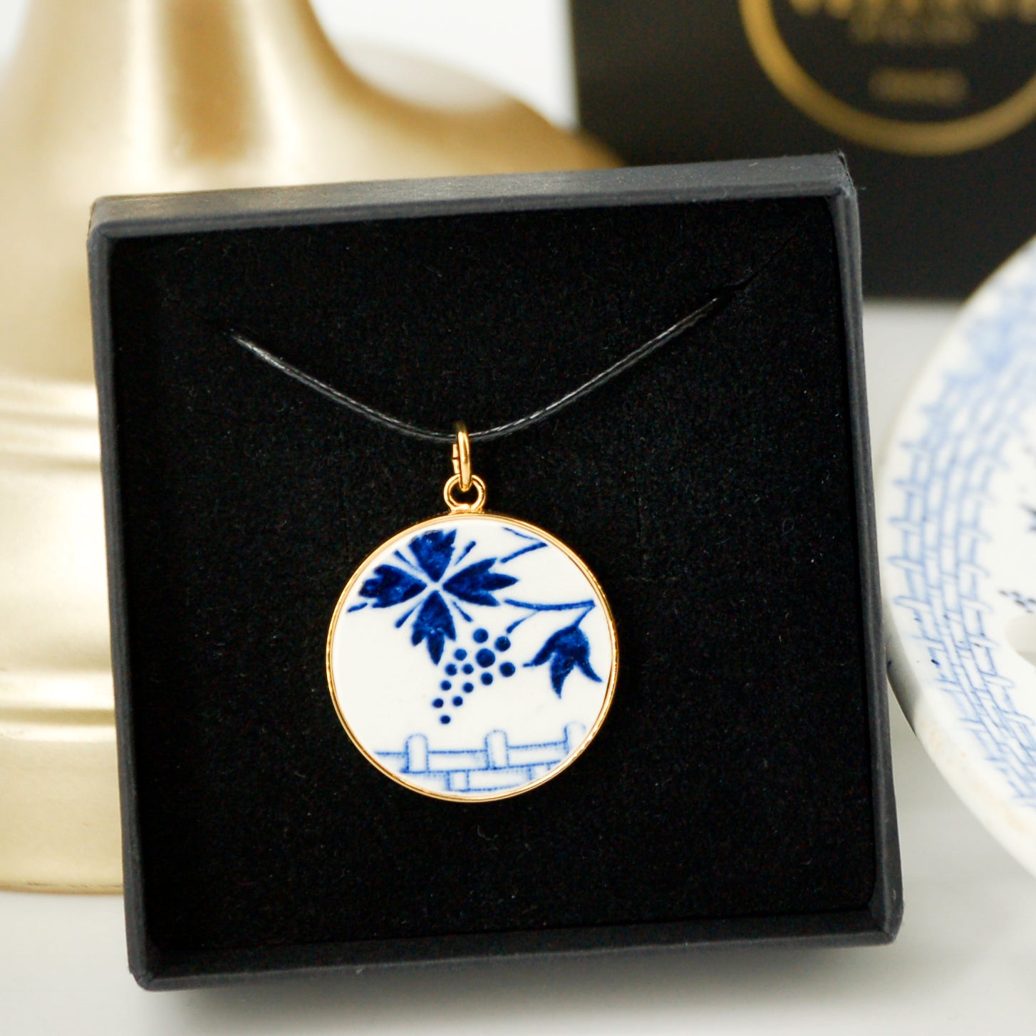 Pendentif "Dans le Jardin", finition or