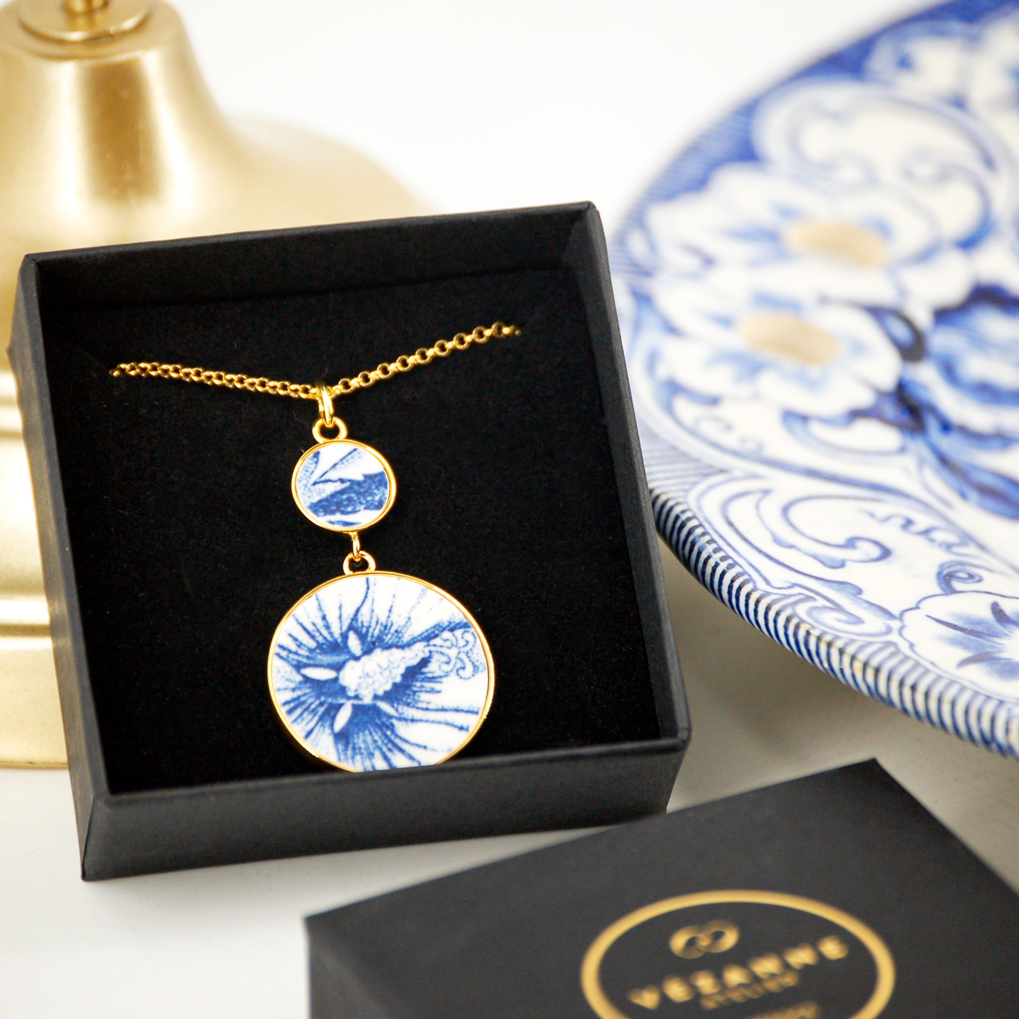 Pendentif "Pistil d'hibiscus", finition or