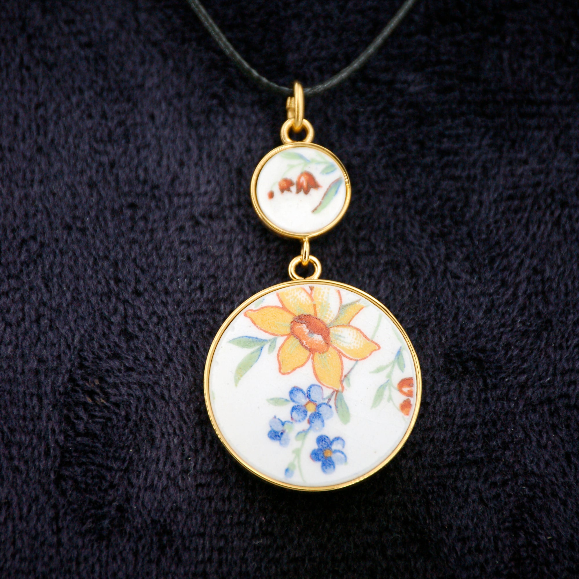 Pendentif double "Jonquille et petites fleurs", finition or