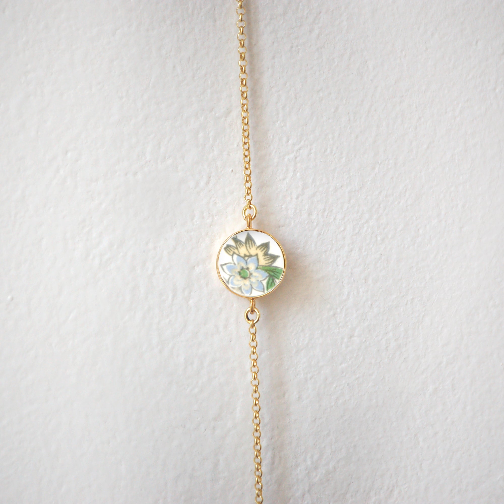 Bracelet ajustable "Fleur bleue et jaune"