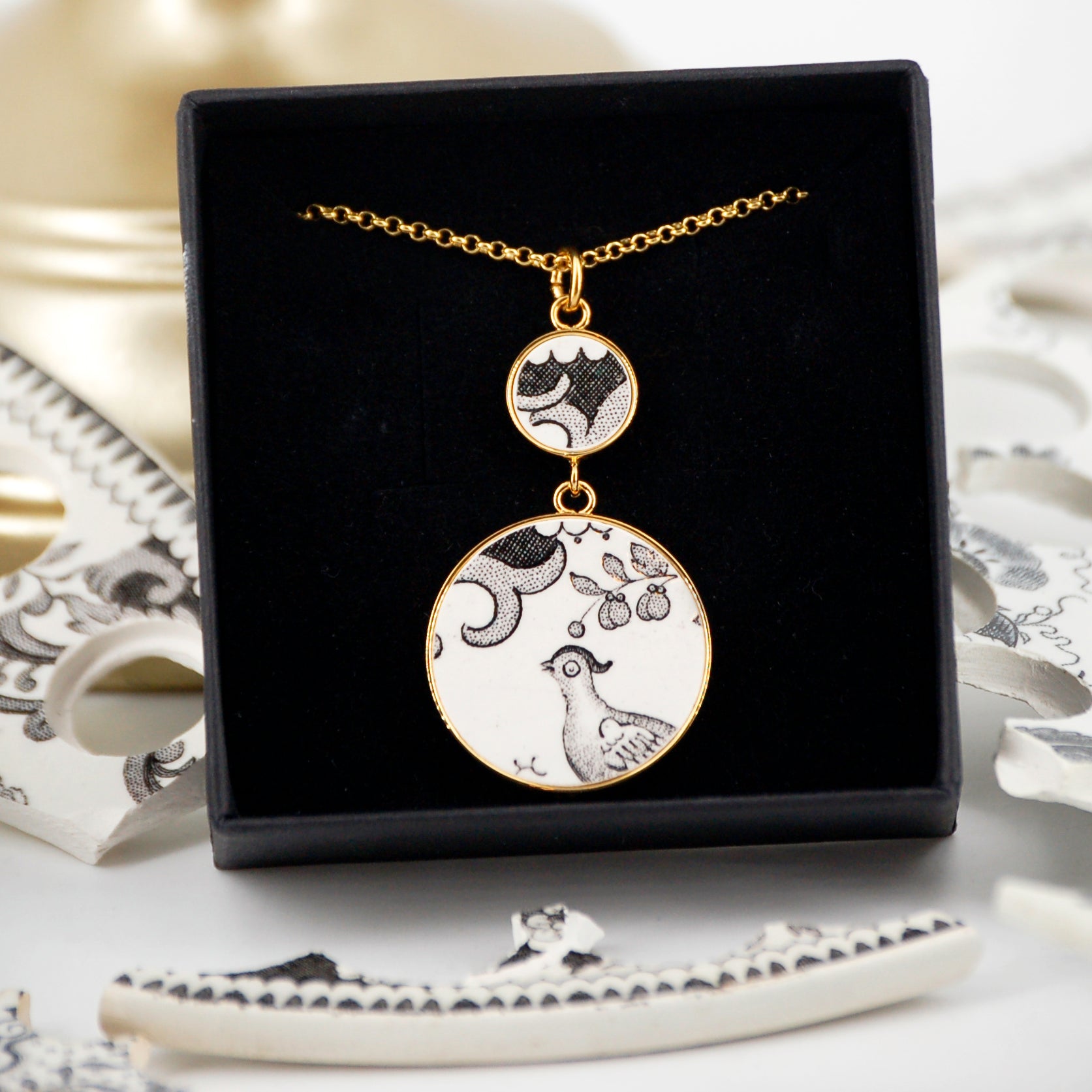 Pendentif "L'oiseau du paradis", finition or