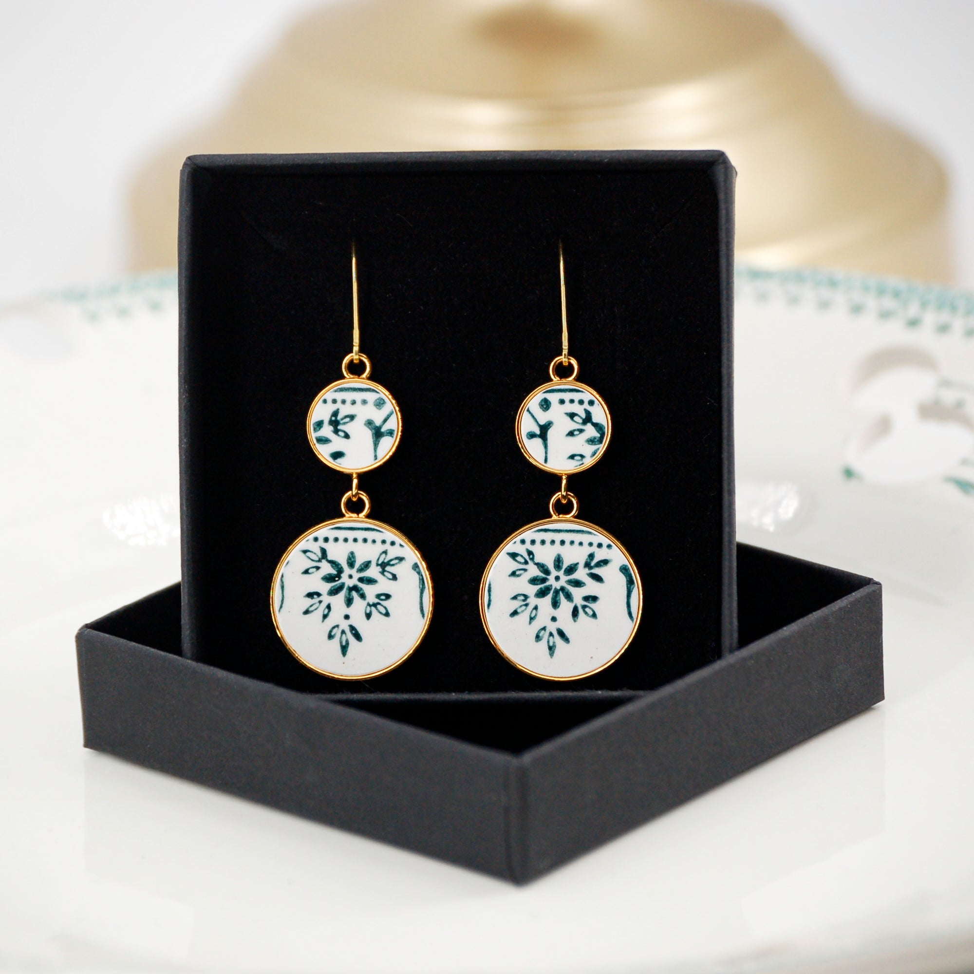 Boucles d'oreilles "Petites fleurs vertes", finition or