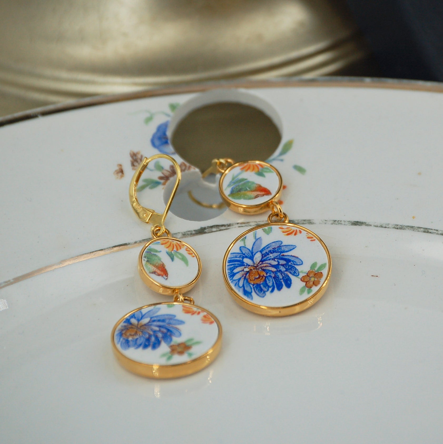 Boucles d'oreilles "Aster et ses fleurs printanières", finition or