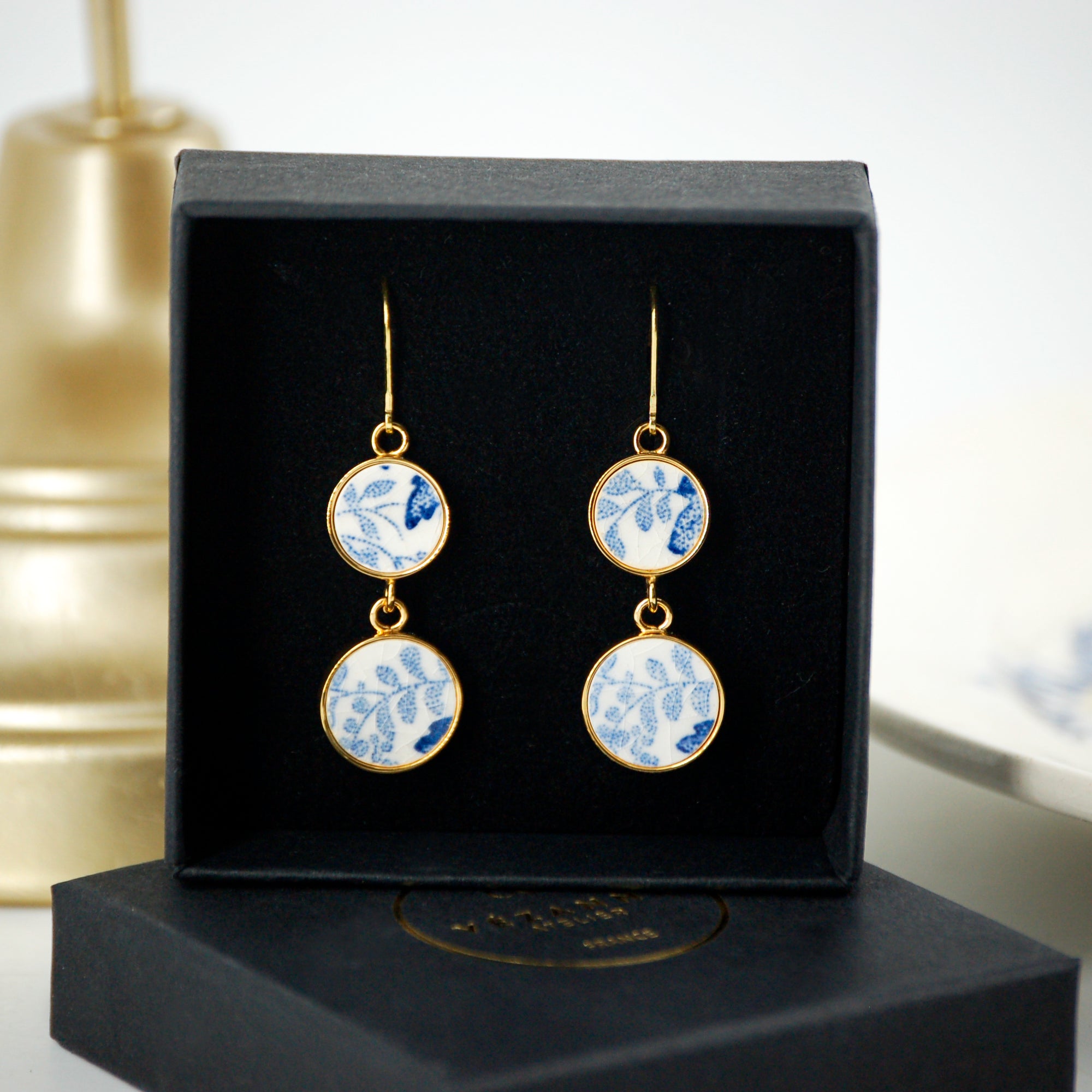Boucles d'oreilles "Feuillage bleu", finition or