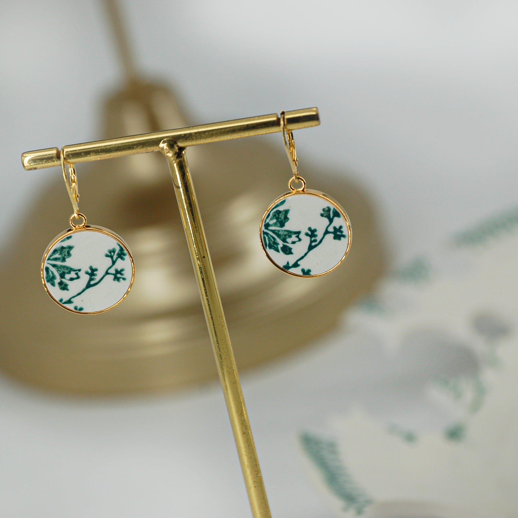 Boucles d'oreilles "Légèreté d'une branche", finition or