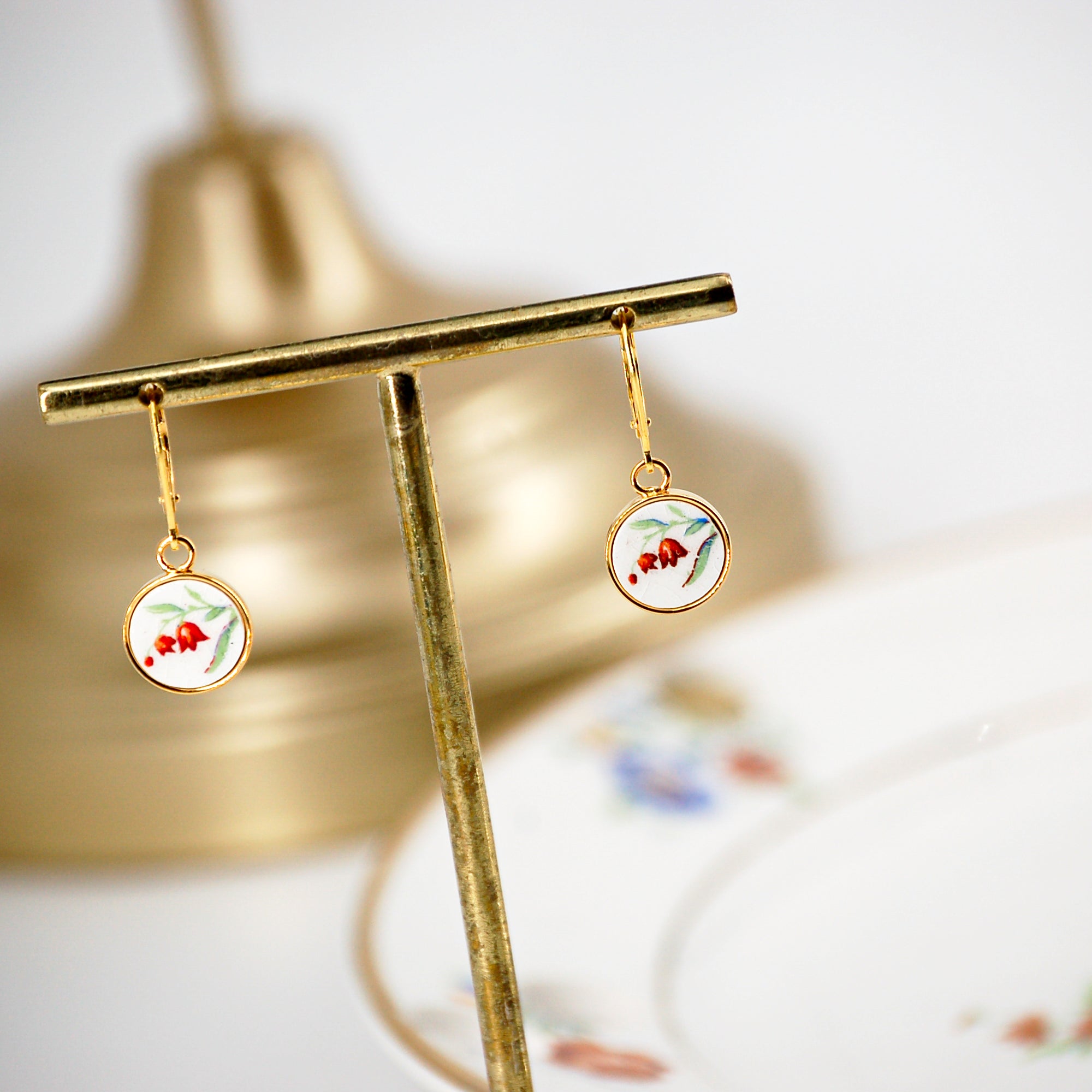 Boucles d'oreilles "Clochettes rouges", finition or