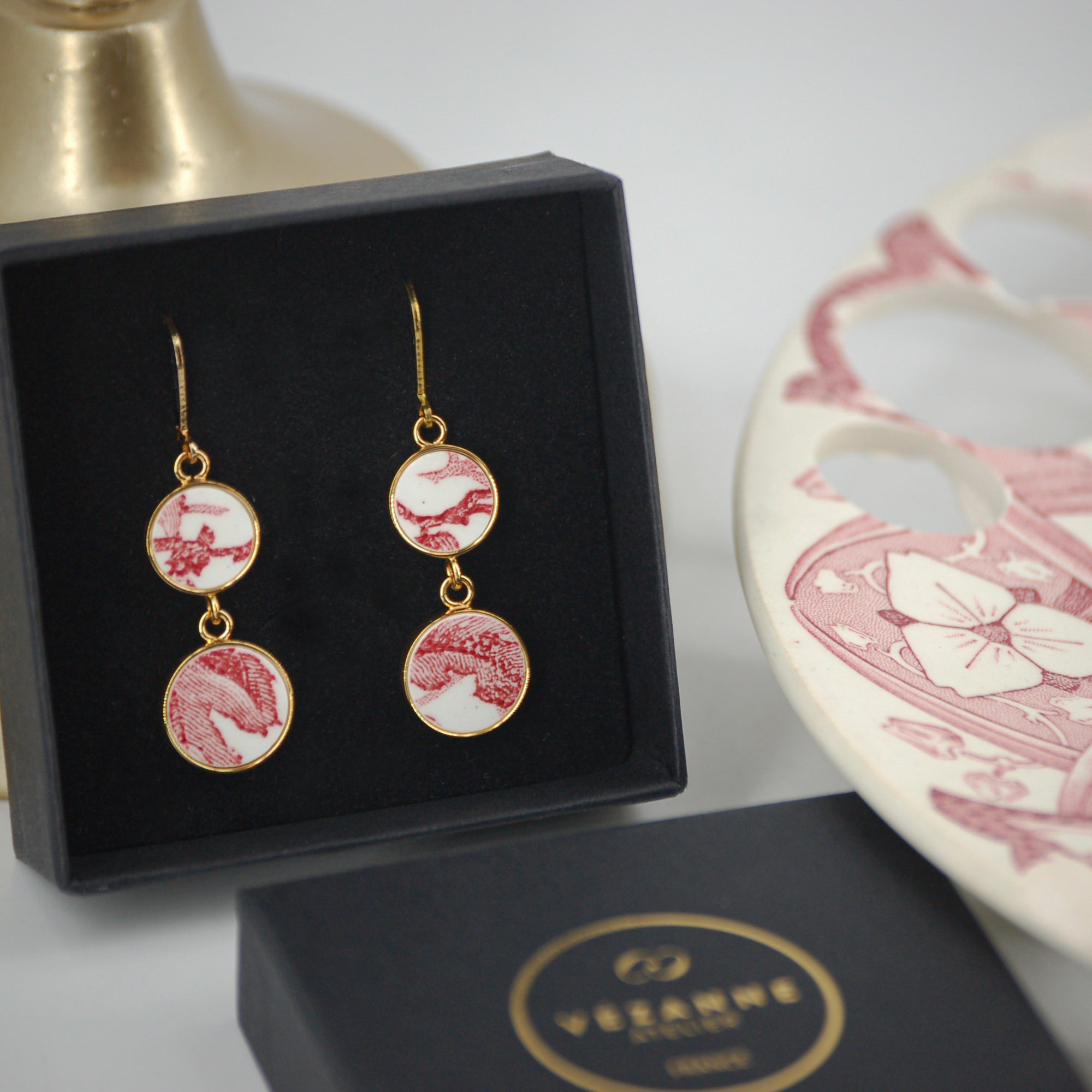 Boucles d'oreilles "Empreintes en vieux rose", finition or