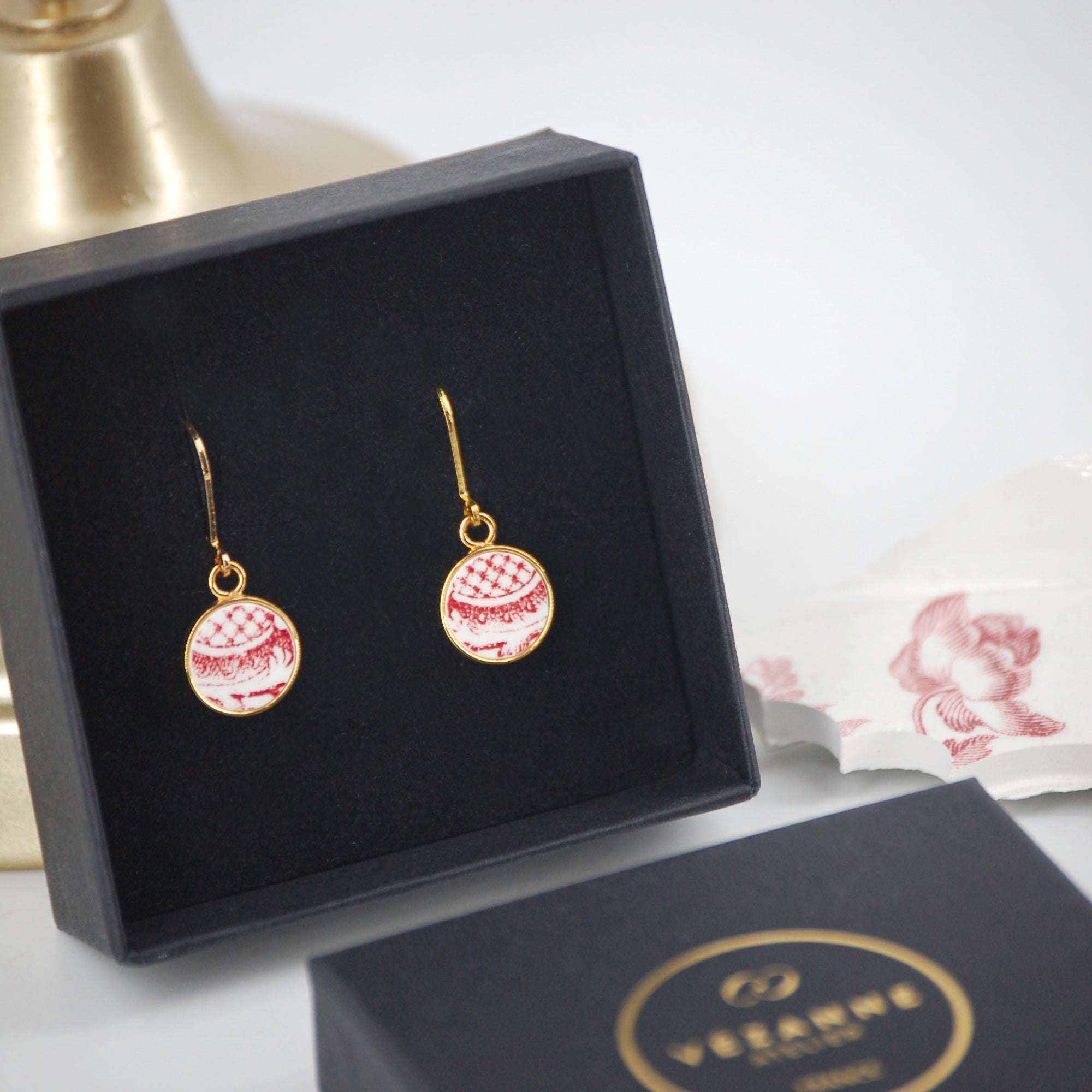 Boucles d'oreilles "Dentelle en vieux rose", finition or