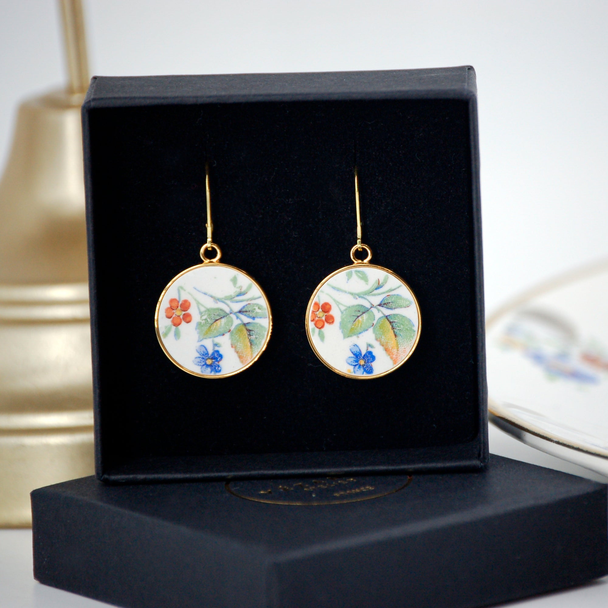 Boucles d'oreilles "Bouquet de printemps", finition or