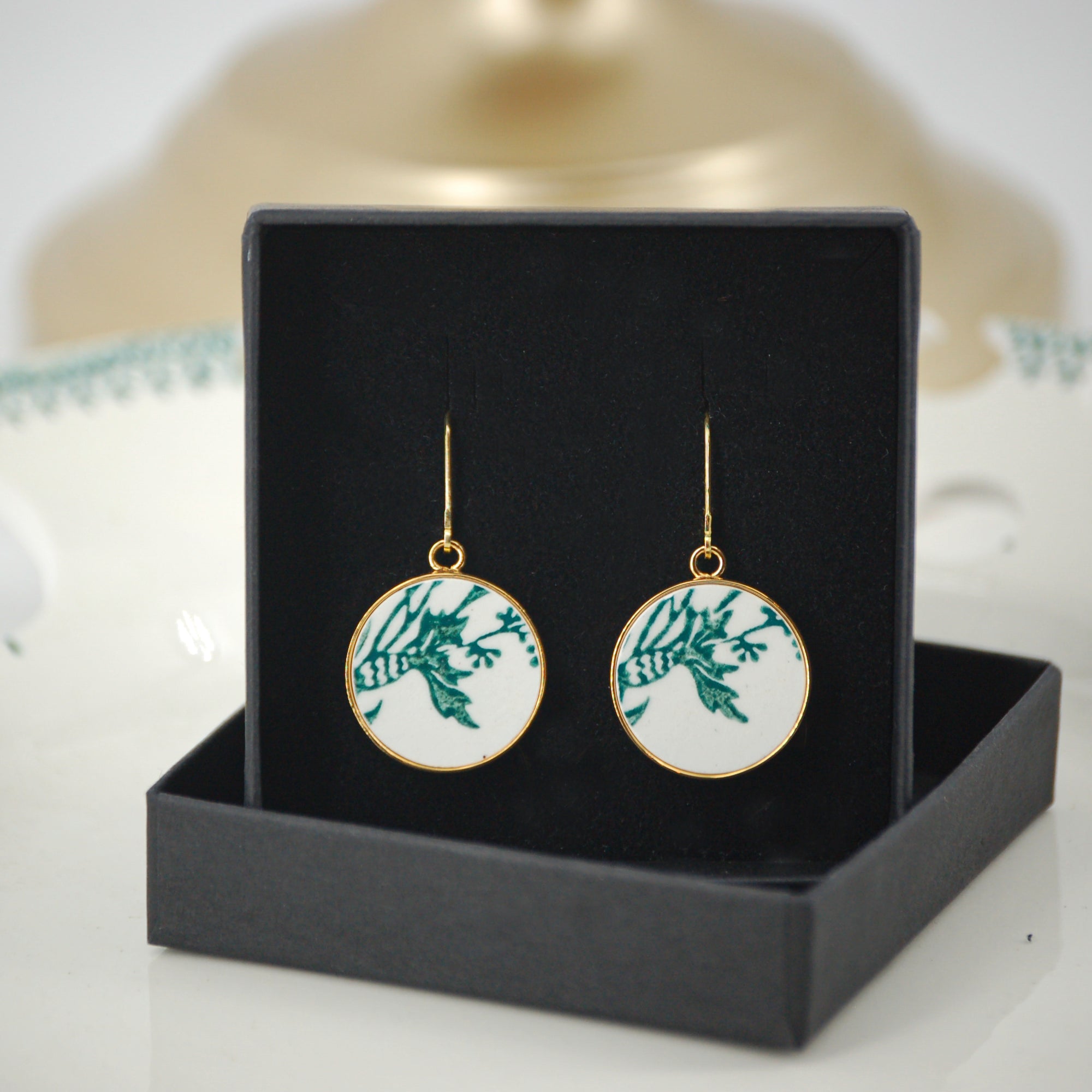 Boucles d'oreilles "Fleurs de bleuets", finition or