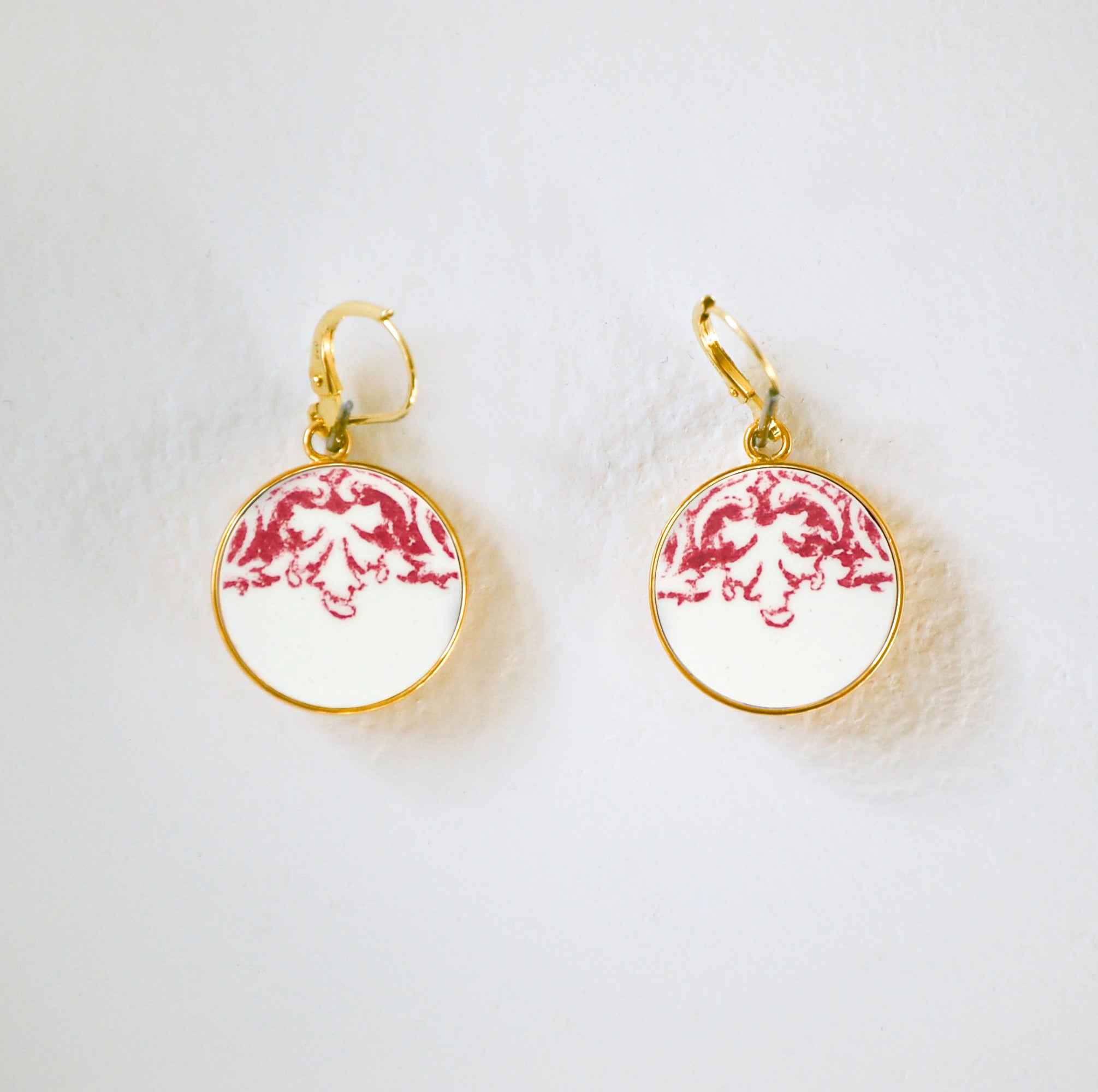 Boucles d'oreilles "Les feuilles d'acanthe en vieux rose"