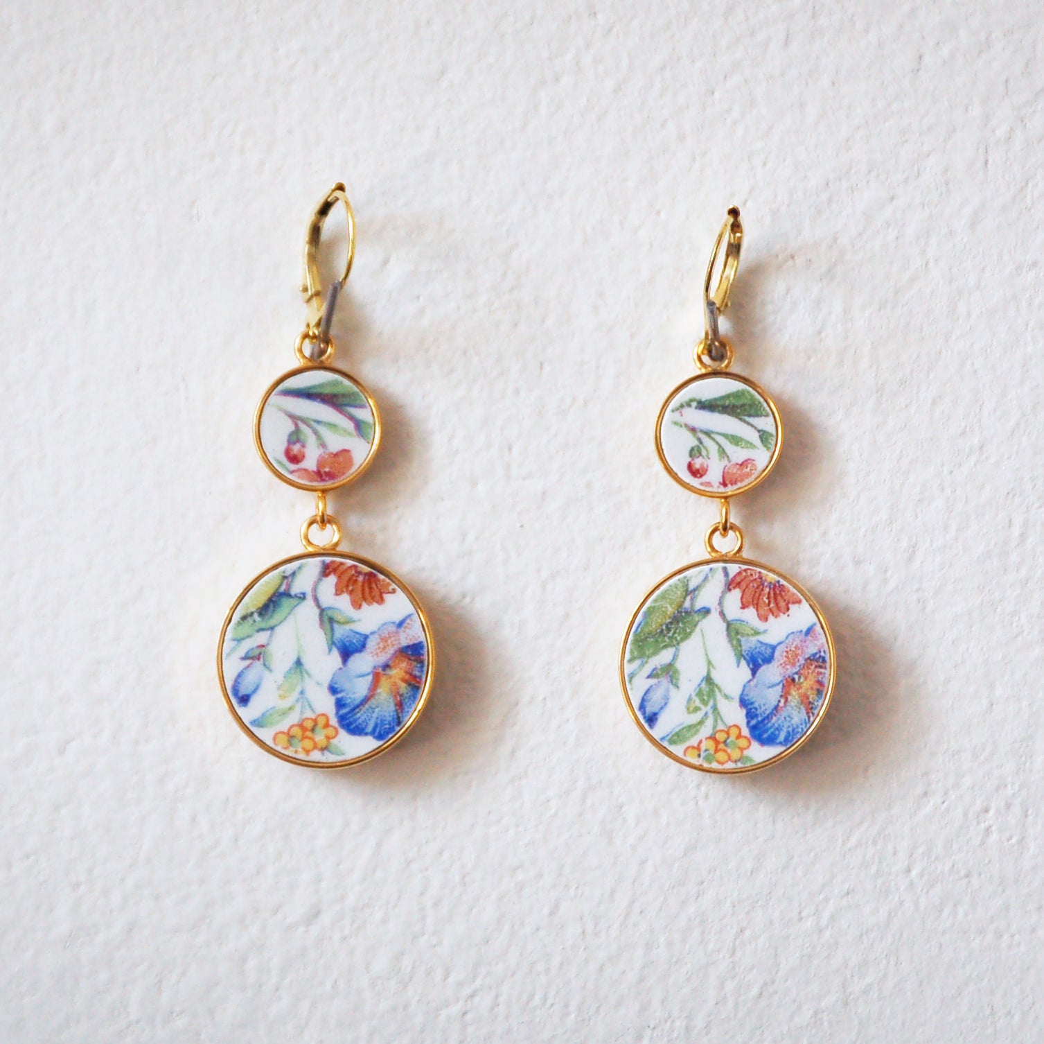 Boucles d'oreilles "Campanule et ses petites fleurs", finition or