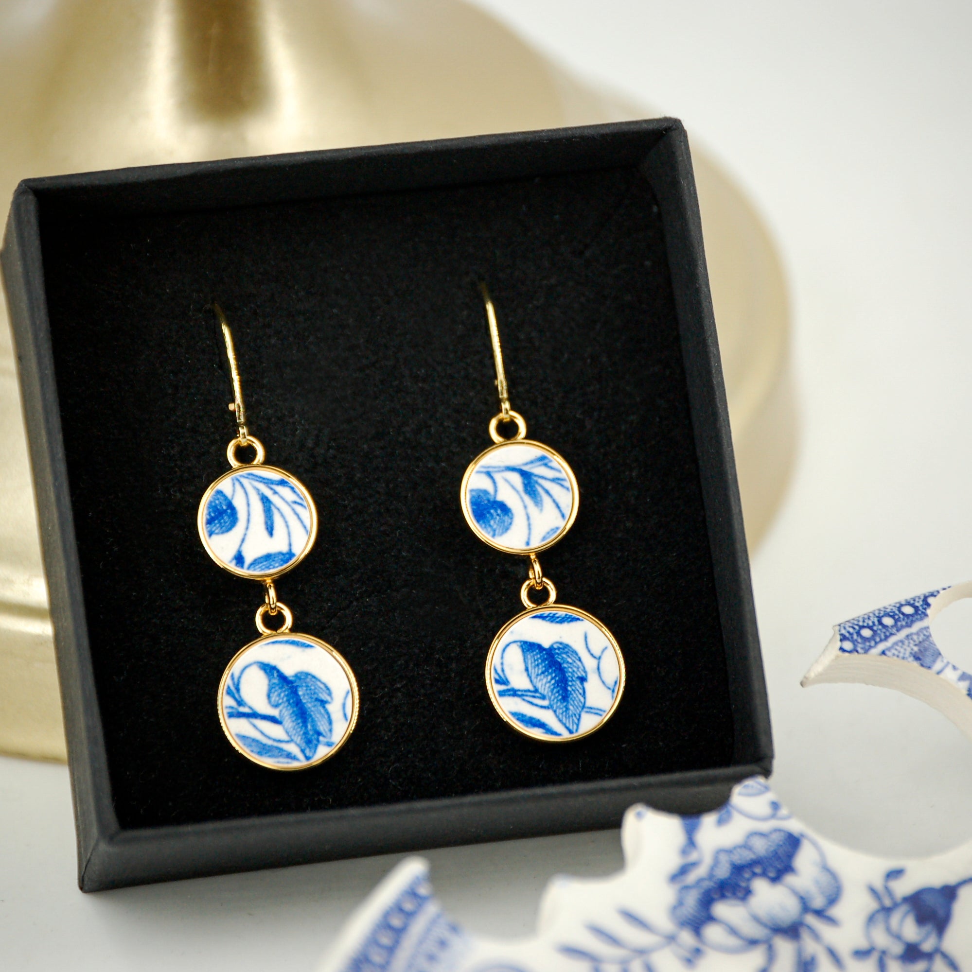 Boucles d'oreilles "Feuilles bleues", finition or