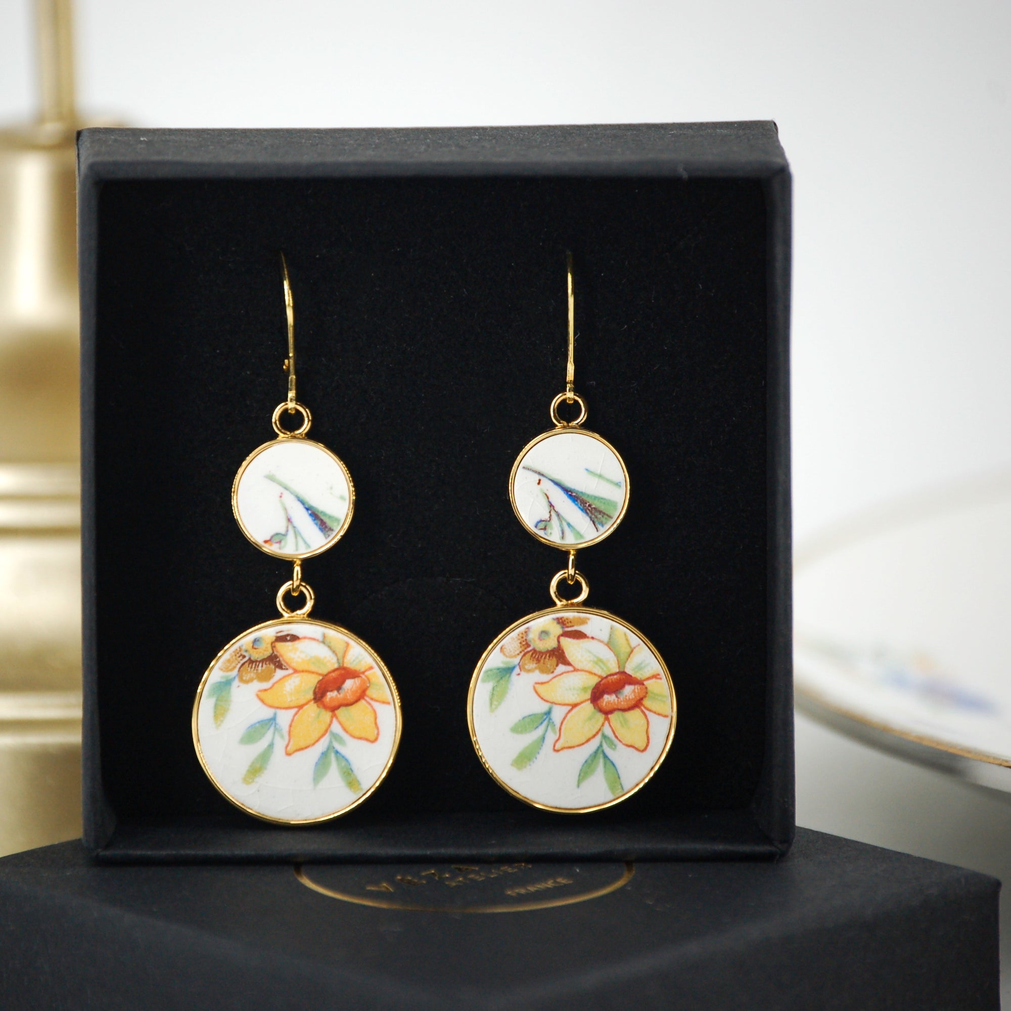 Boucles d'oreilles "Bouquet de fleurs de lys", finition or