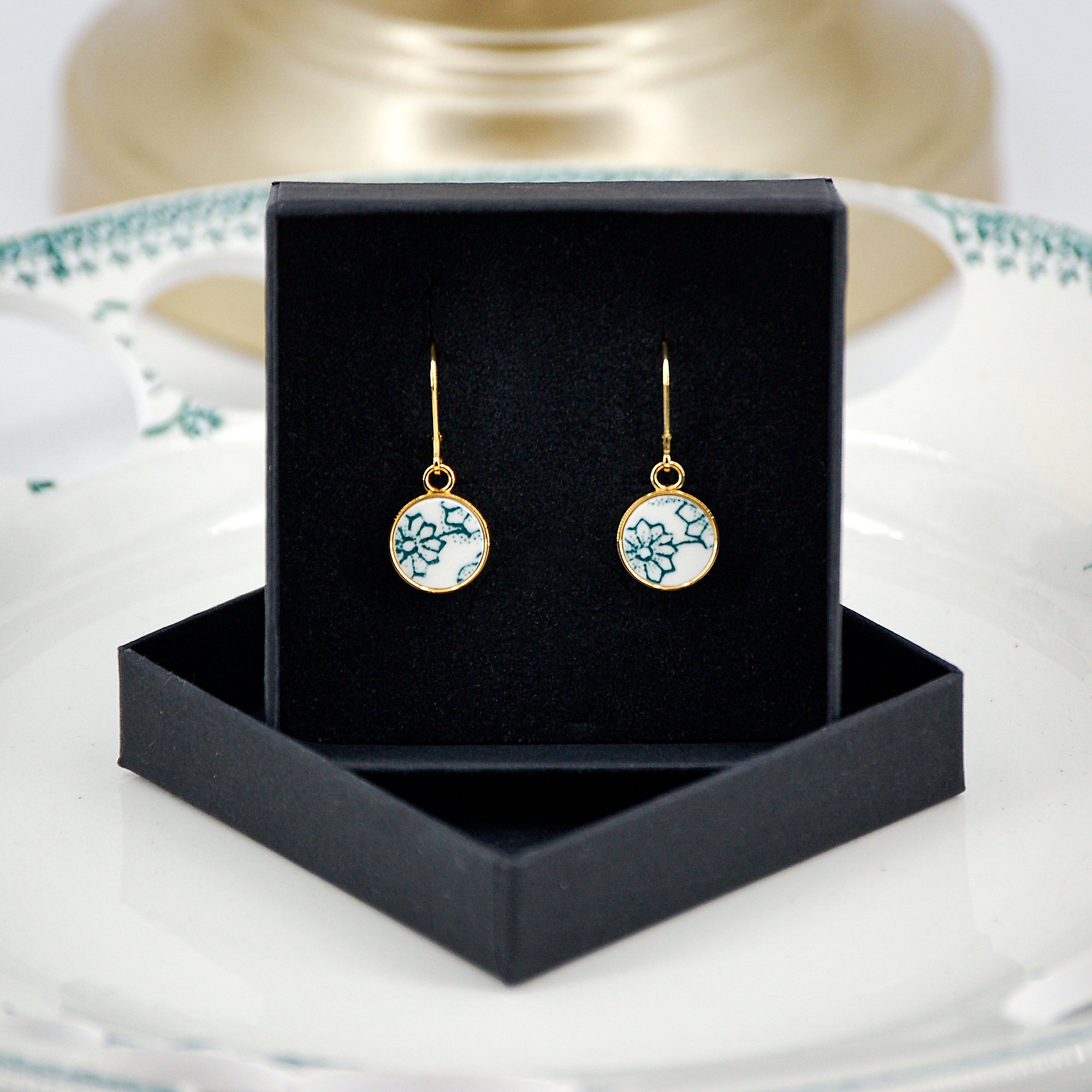 Boucles d'oreilles "Petites fleurs vertes", finition or