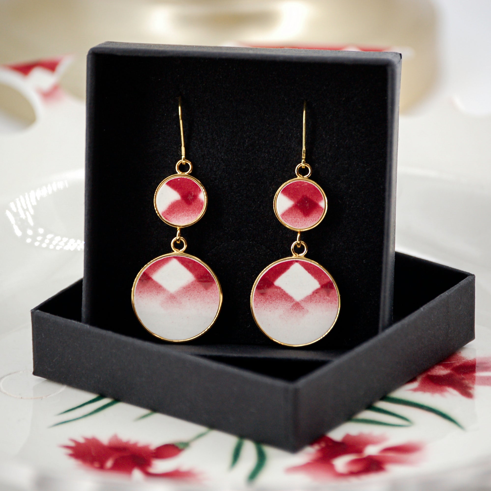 Boucles d'oreilles "Composition géométrique", finition or