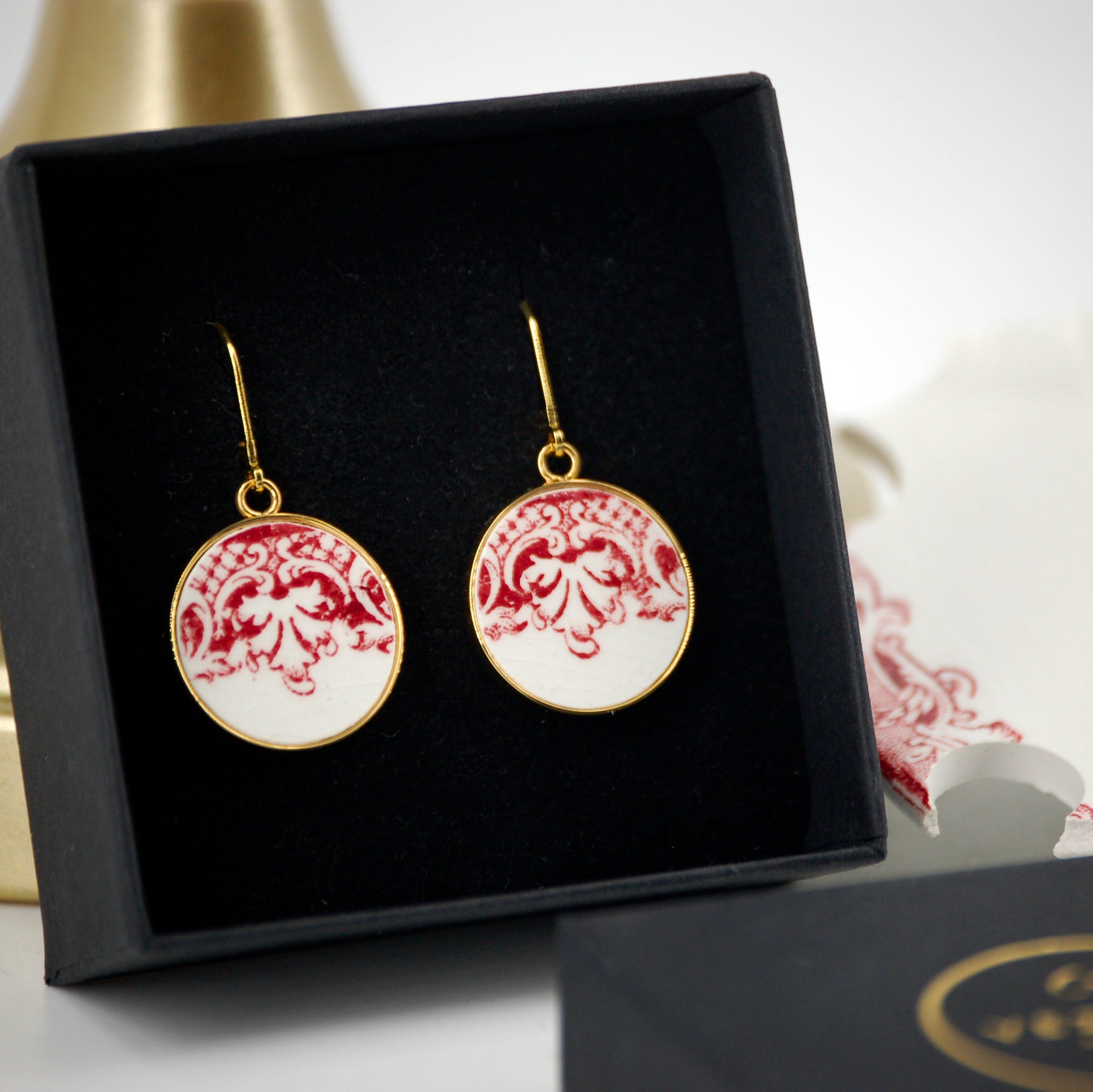 Boucles d'oreilles "Les feuilles d'acanthe en vieux rose", finition or