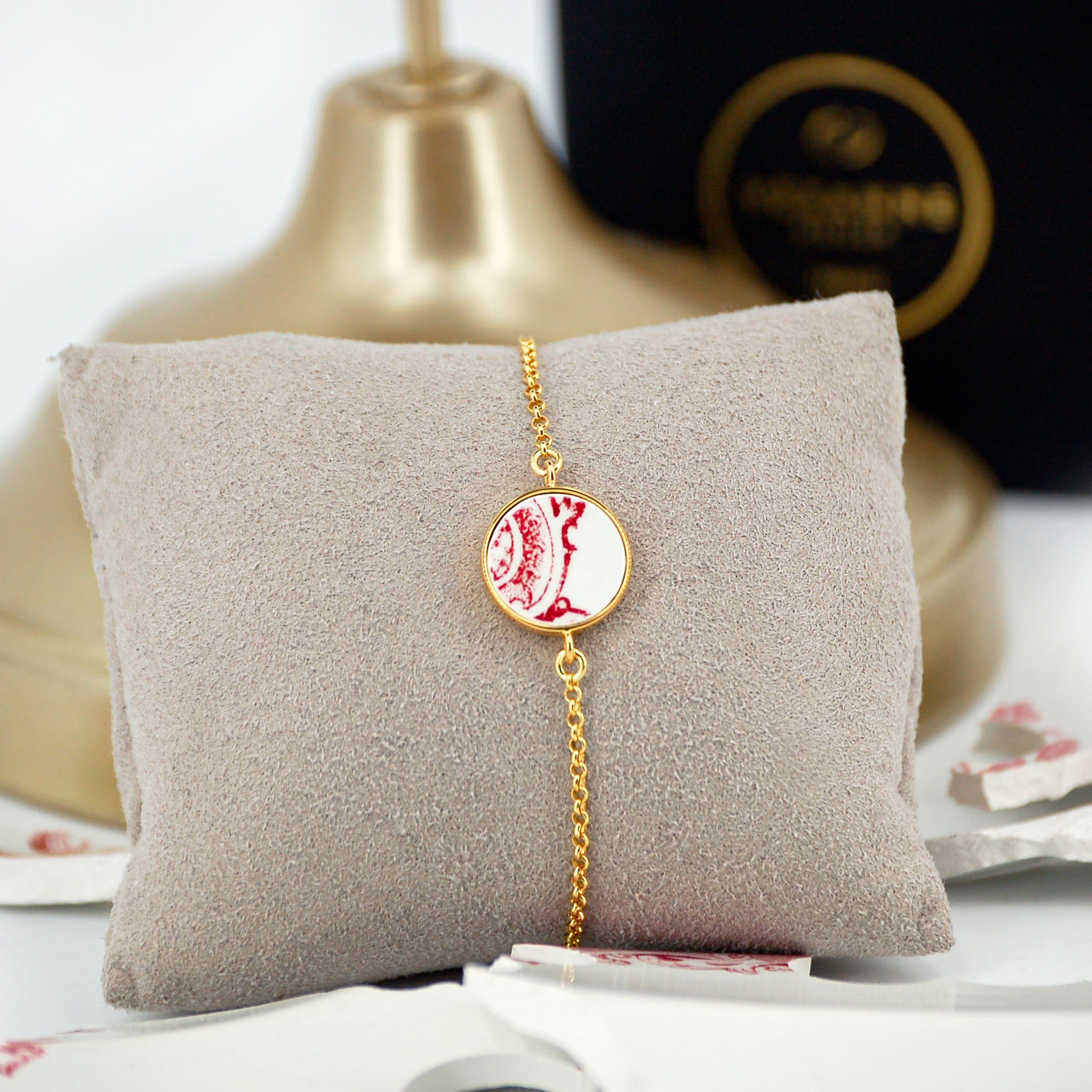 Bracelet ajustable "Ornement en vieux rose",