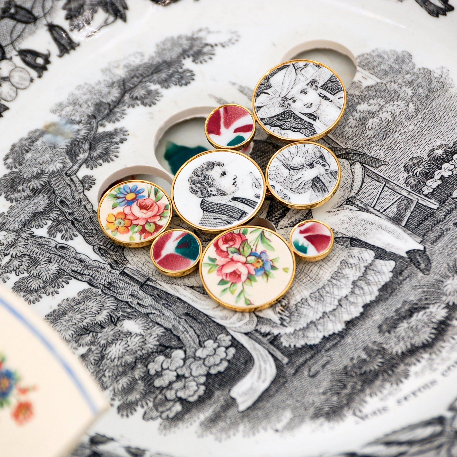 Broche "Nous serons comme frère et soeur"
