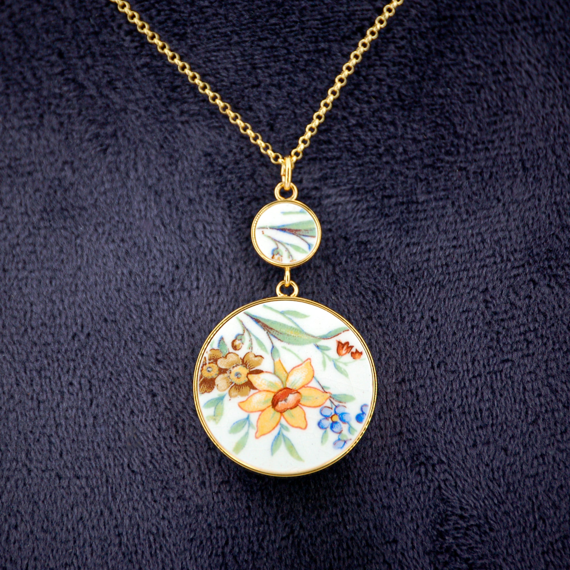 Pendentif "Jonquille et petites fleurs"