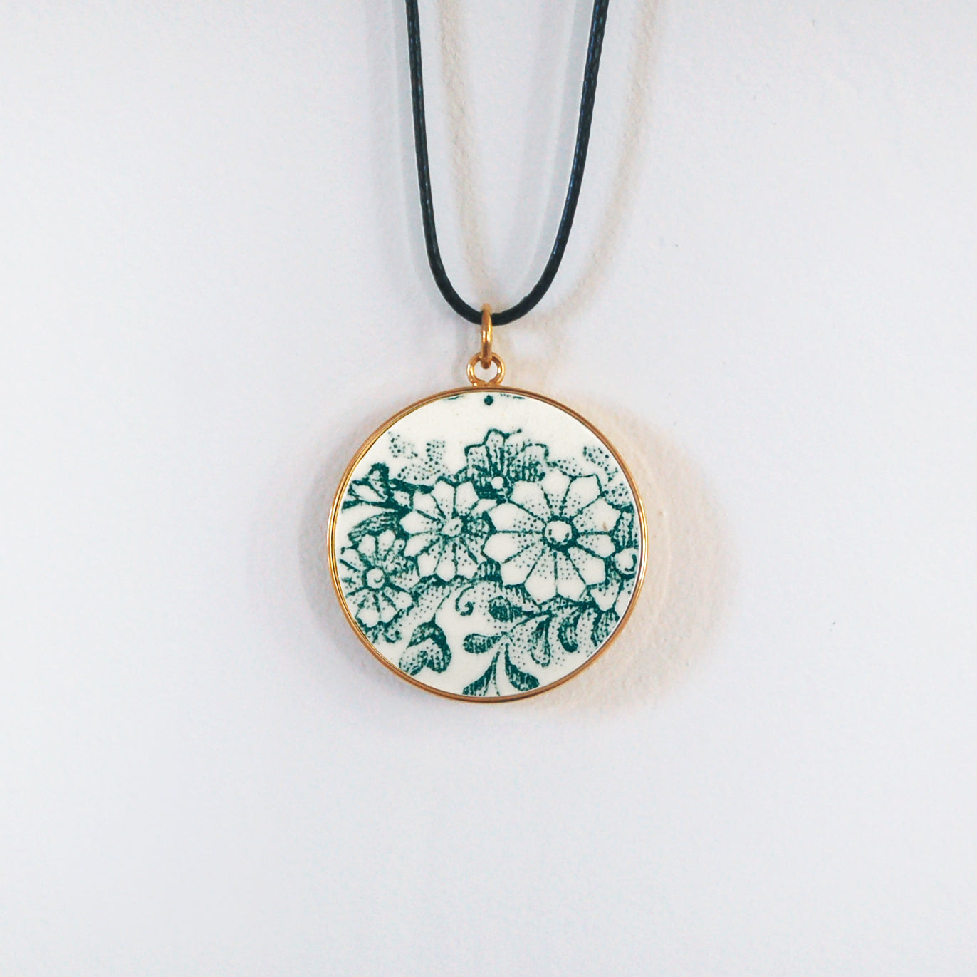 Pendentif "Fleurs vertes"