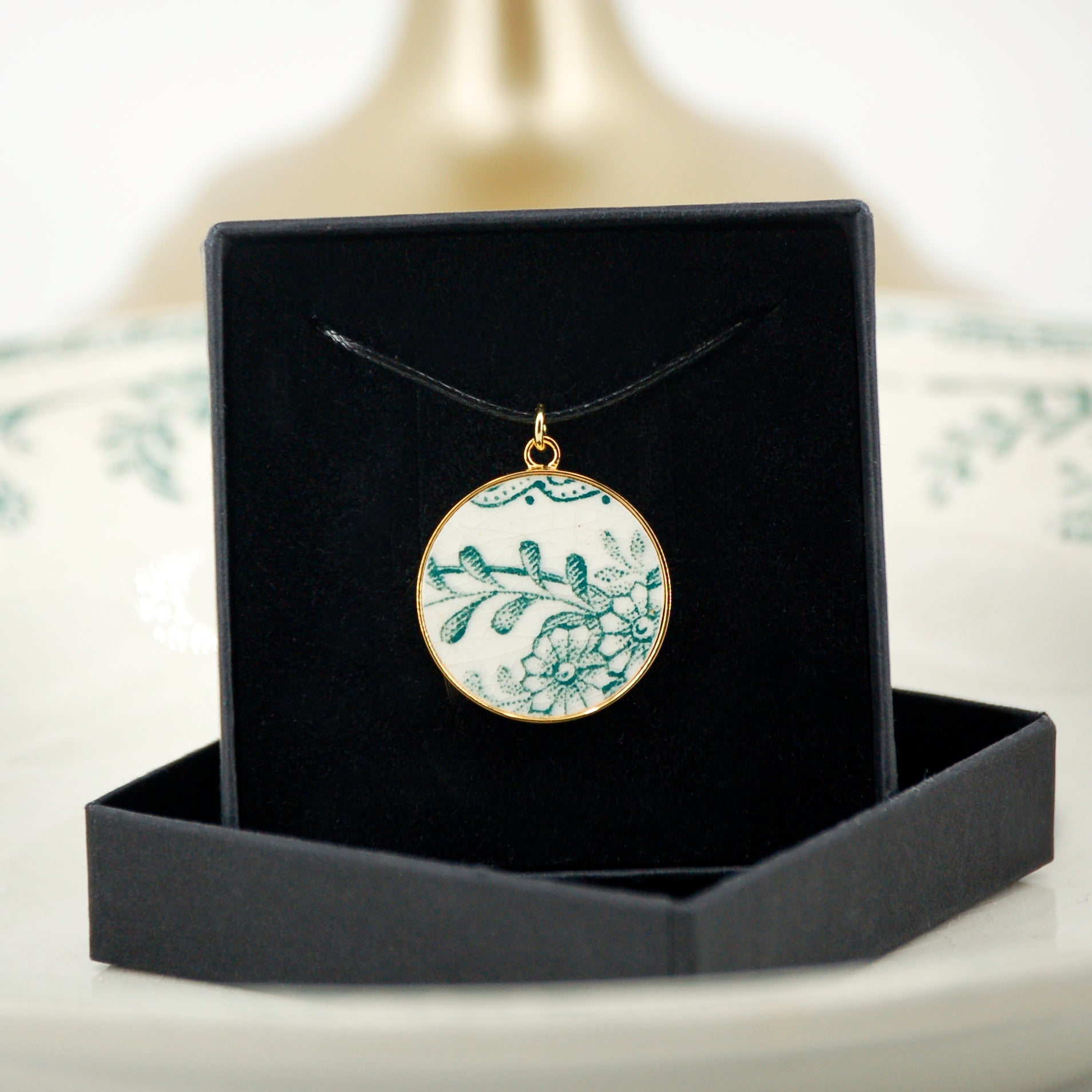 Pendentif "Fleurs vertes"