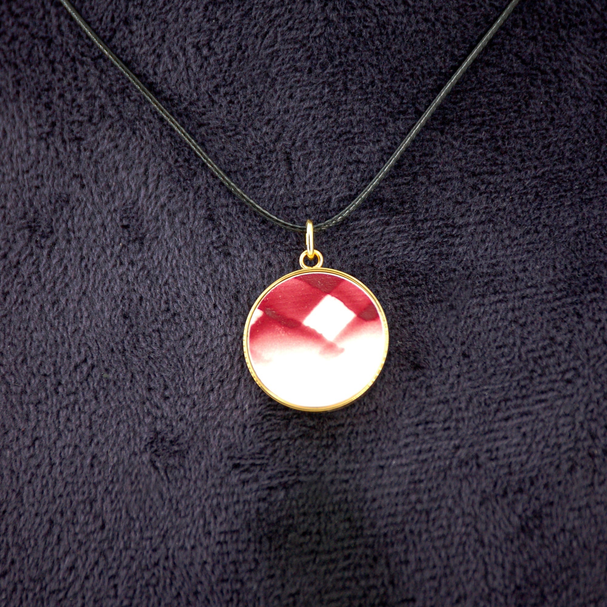 Pendentif "Motifs de losanges", finition or
