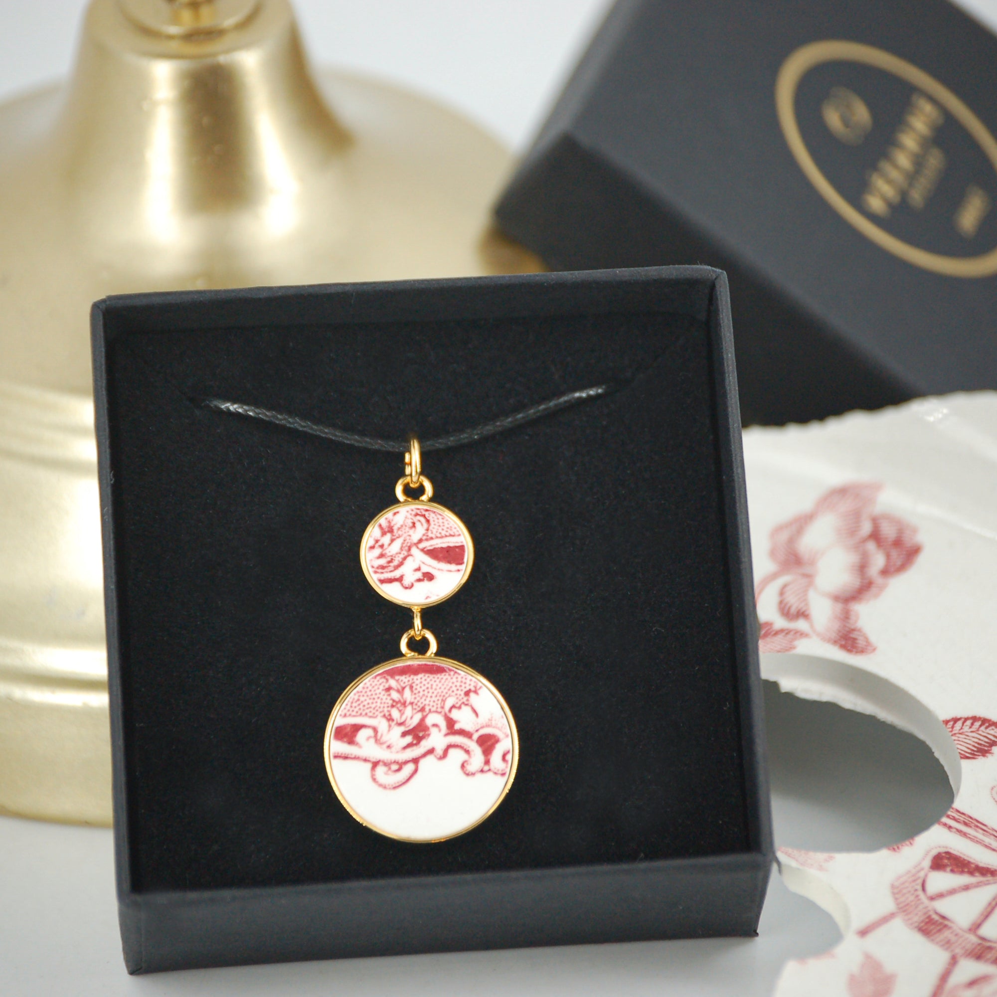 Pendentif "Volutes en vieux rose", finition or