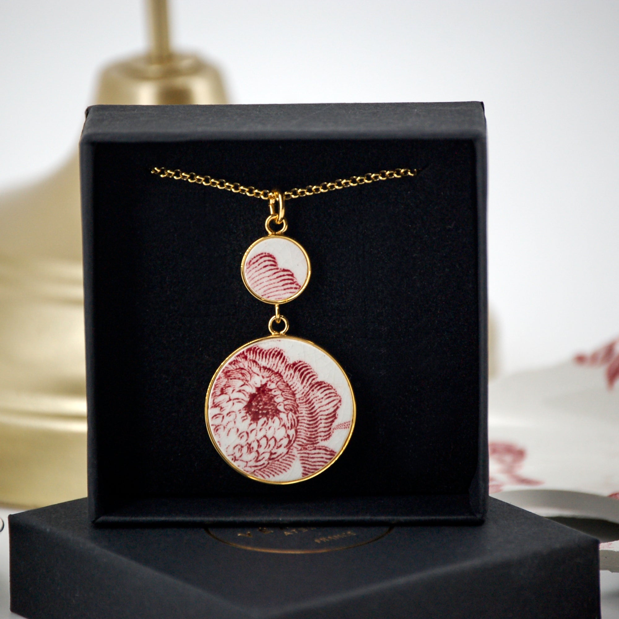 Pendentif "La pivoine rose", finition or