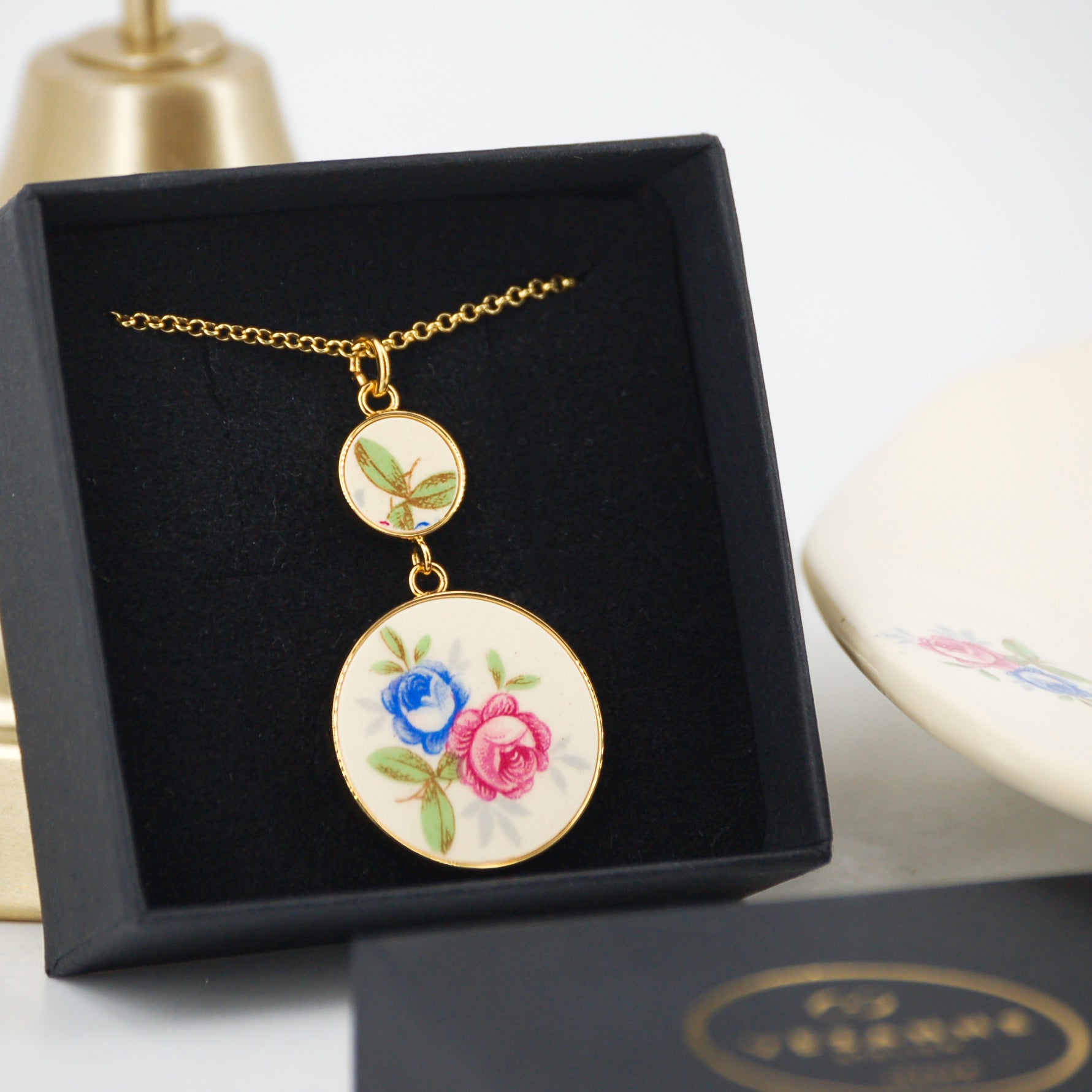 Pendentif "Bouquet de fleurs", finition or