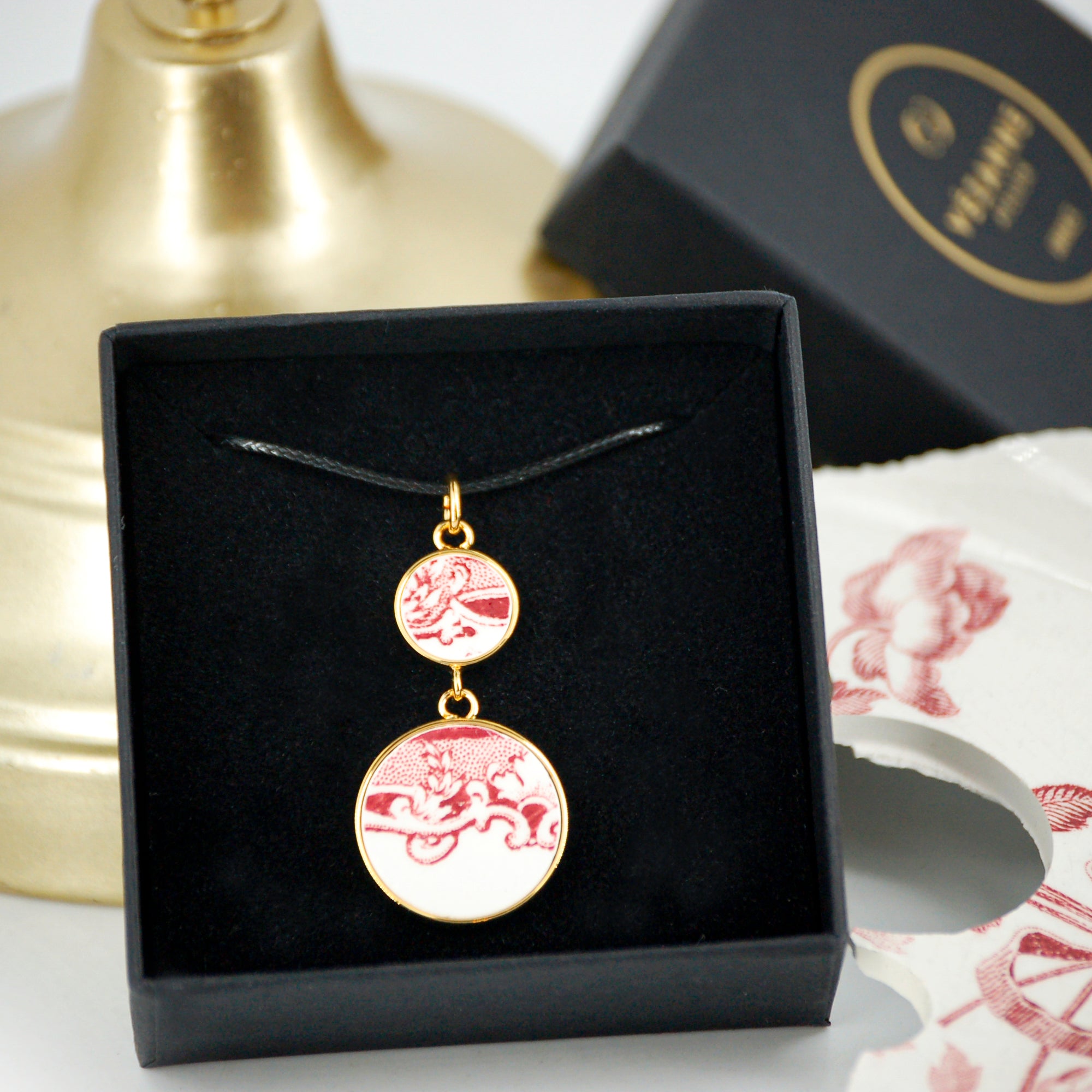 Pendentif "Volutes en vieux rose", finition or