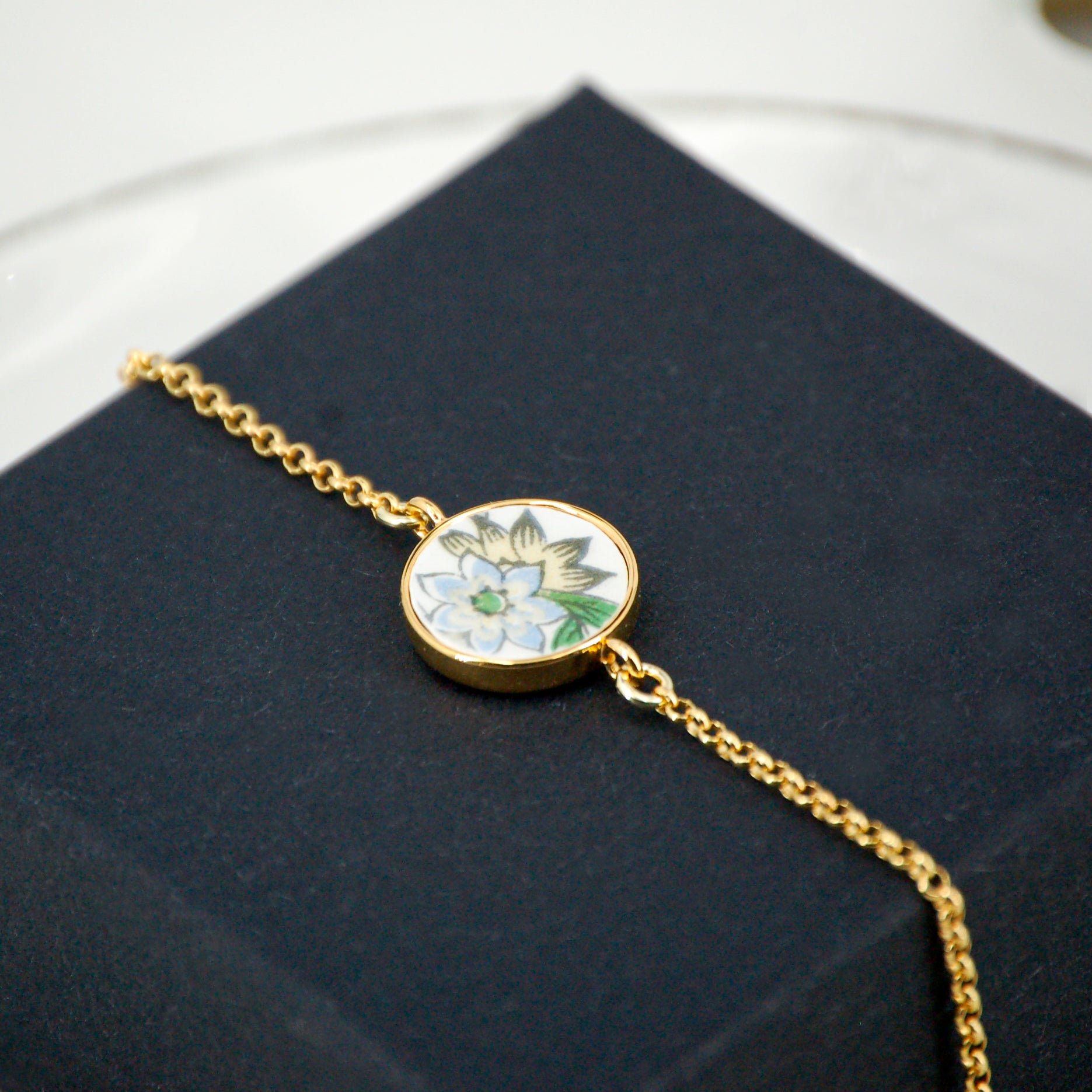Bracelet ajustable "Fleur bleue et jaune"