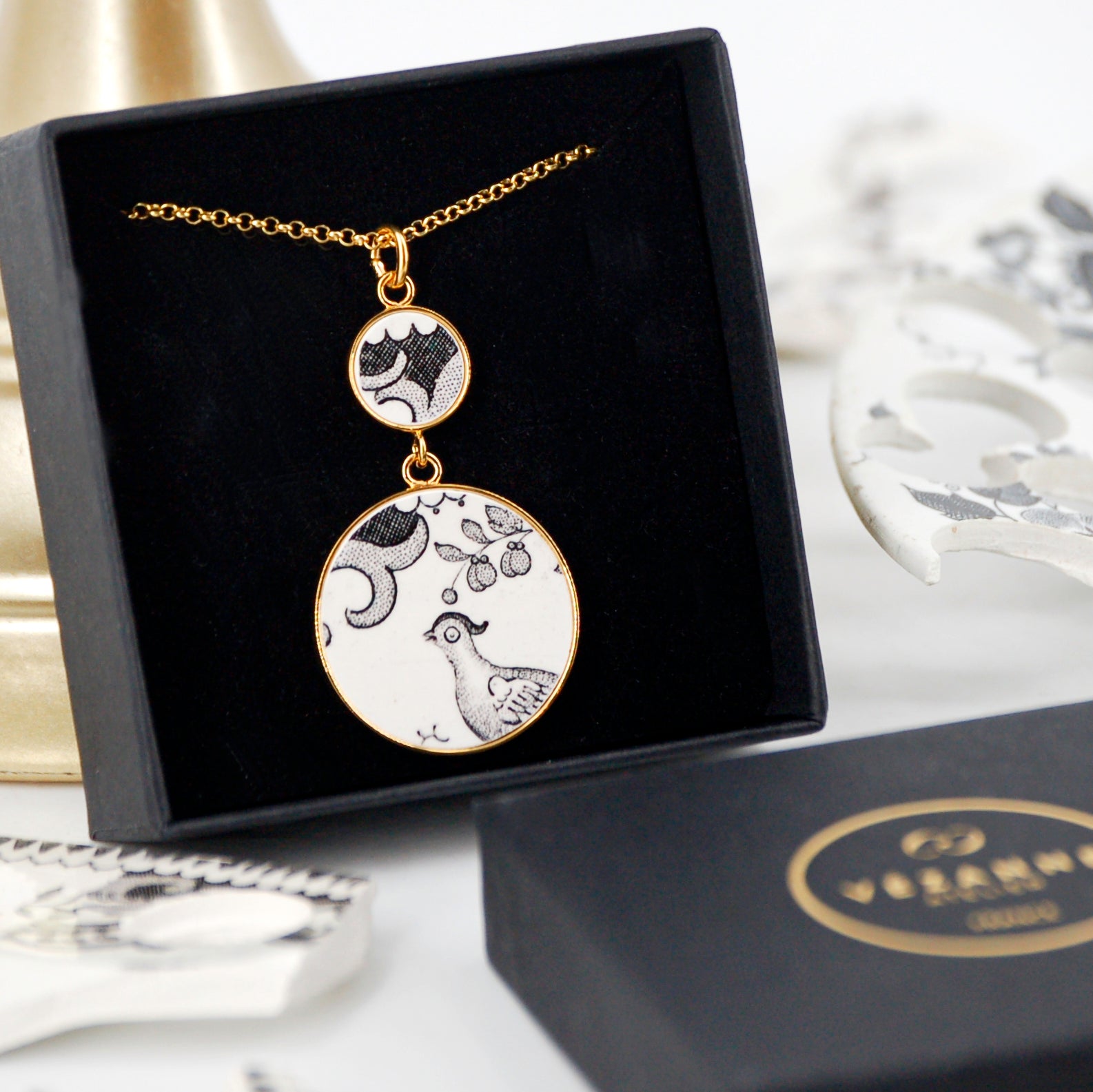 Pendentif "L'oiseau du paradis", finition or